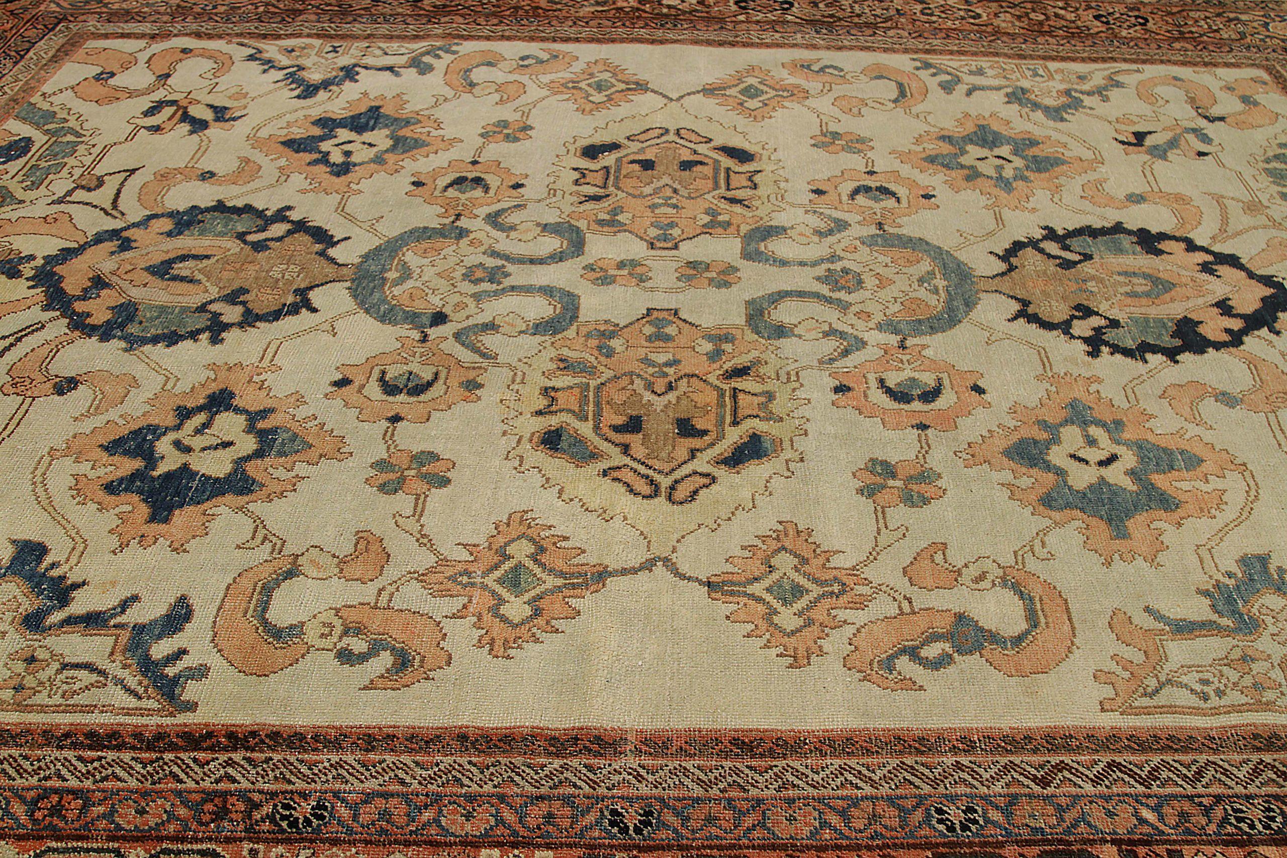 Persische Sultanabad-Teppiche aus Wolle in Blau, Elfenbein, Rosa und Rot, um 1880, 92425 (20. Jahrhundert) im Angebot