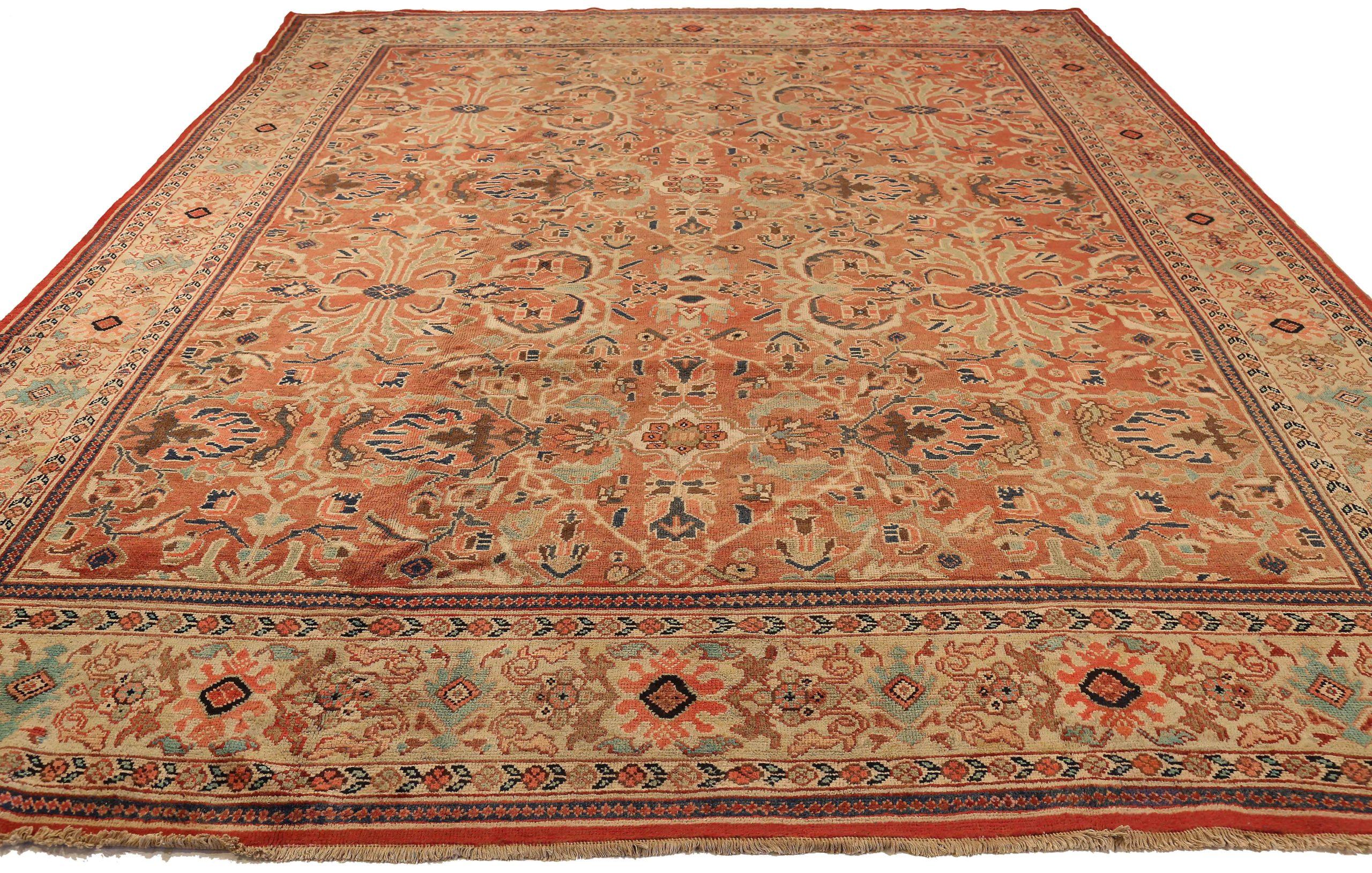 Entdecken Sie die Eleganz der persischen Sultanabad Teppiche von CIRCA 1880. Dieses exklusive Design aus Wolle und BraunGrünElfenbeinRot ist perfekt, um Ihren Raum zu verschönern.