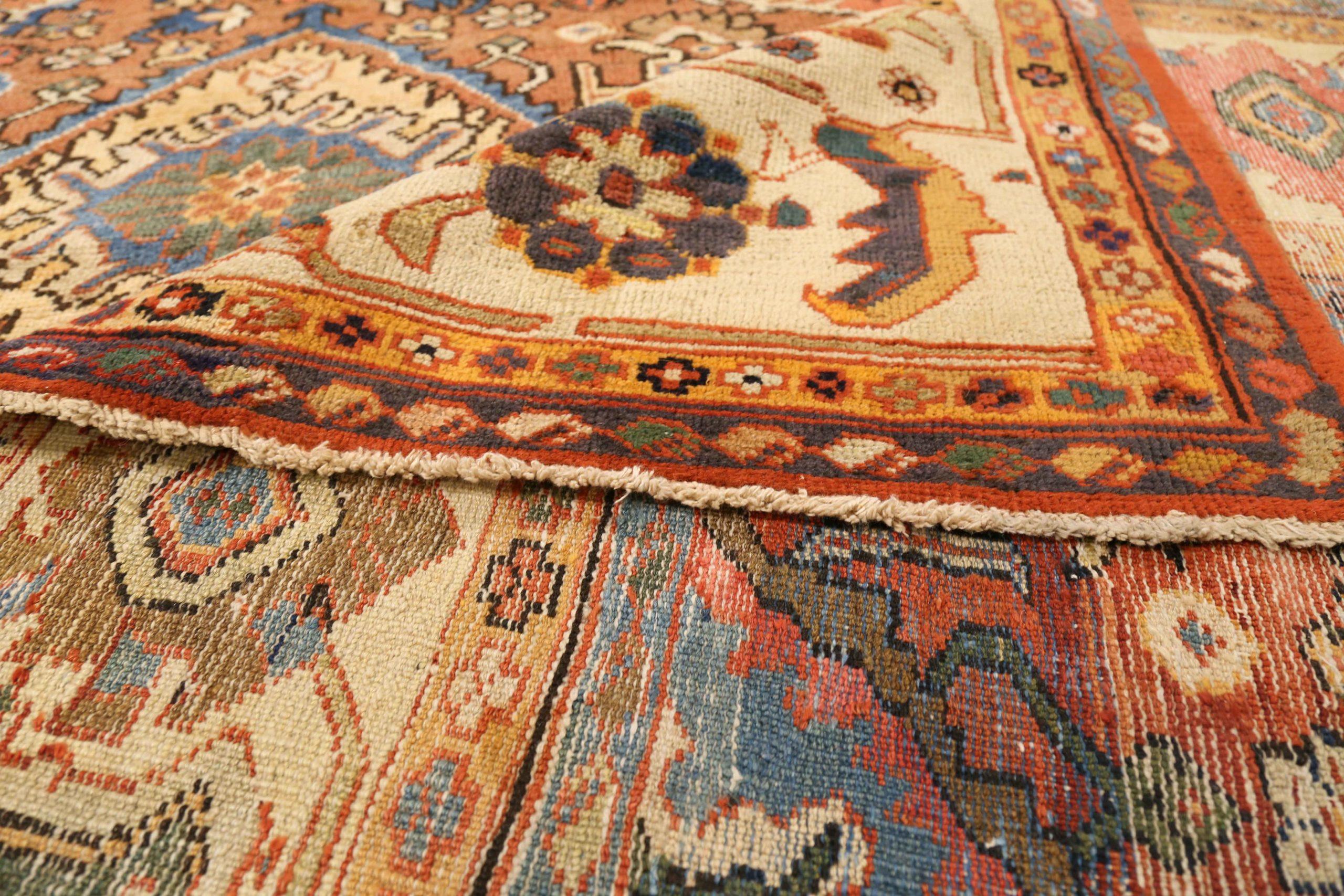 Persian Sultanabad Area Rugs - Wool Green Ivory Red 73037 In Excellent Condition For Sale In Dallas, TX