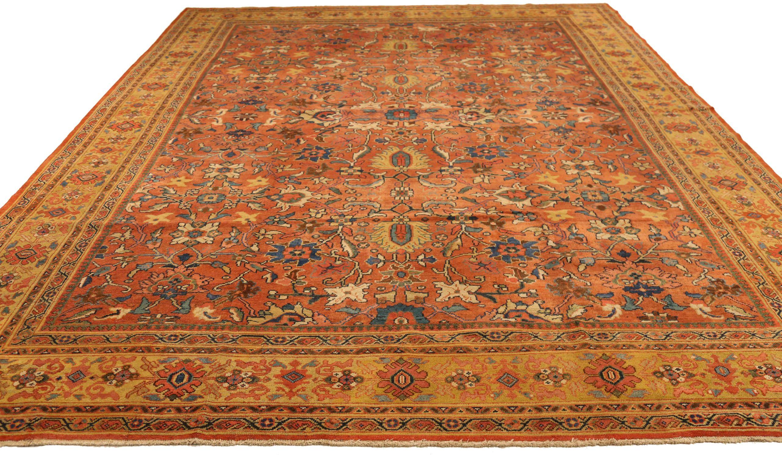 Découvrez l'élégance des tapis persans Sultanabad de Circa 1880. Conçu avec de la laine et du Design/One, ce design exclusif est parfait pour mettre en valeur votre espace.