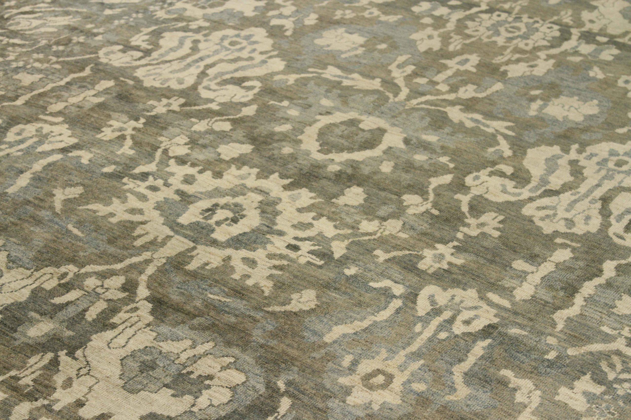 Asiatique Persian Sultanabad Area Rugs Circa 1990 - 66101 en vente