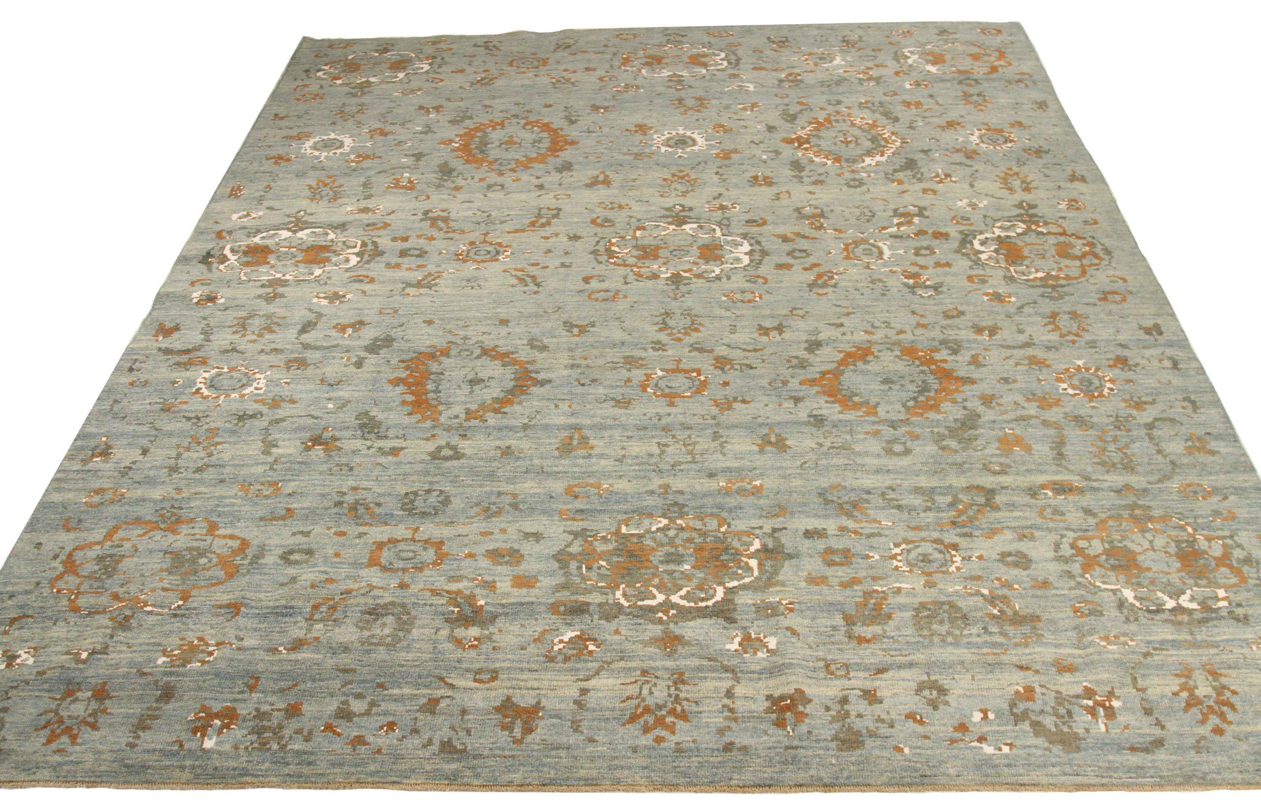 Découvrez l'élégance des tapis persans Sultanabad de Circa 1990. Conçu avec une attention méticuleuse aux détails, ce design exclusif est parfait pour mettre en valeur votre espace.