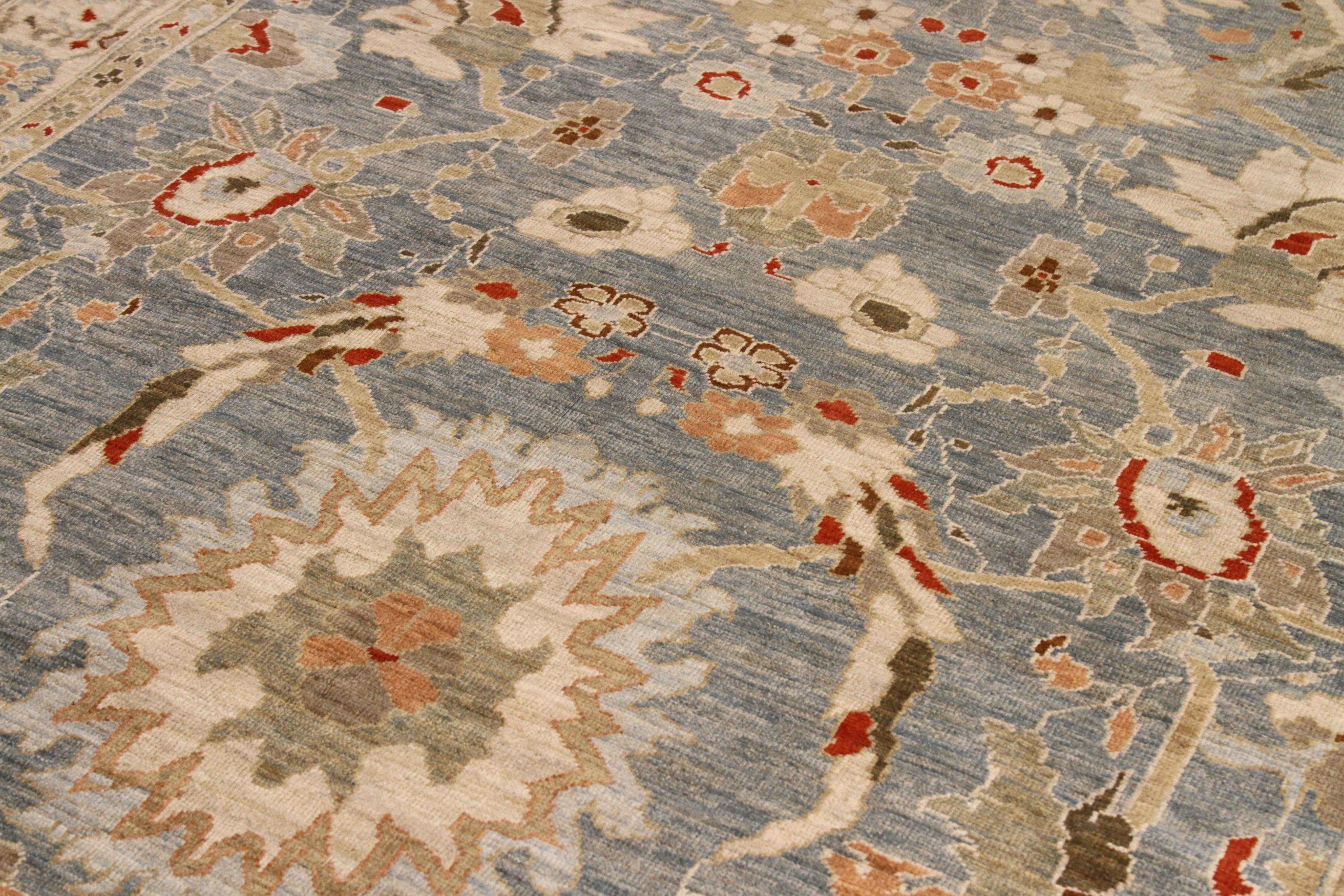 Asian Persian Sultanabad Area Rugs Circa 1990 - 68632 For Sale
