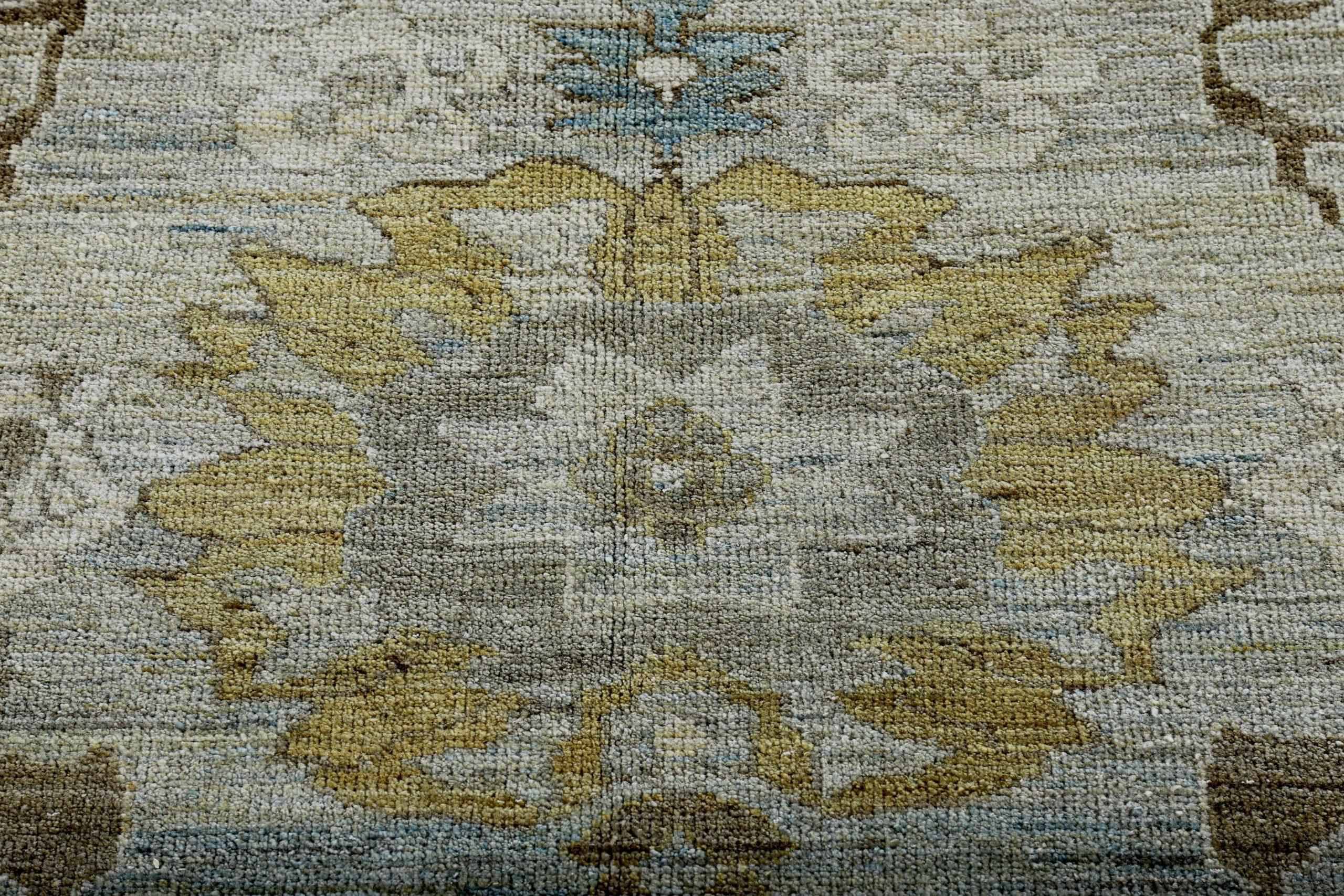 Alfombras Persas Sultanabad Rugs Circa 1990 - Lana Marrón Marfil Amarillo Design - 89149 en Excelente estado para la venta en Dallas, TX