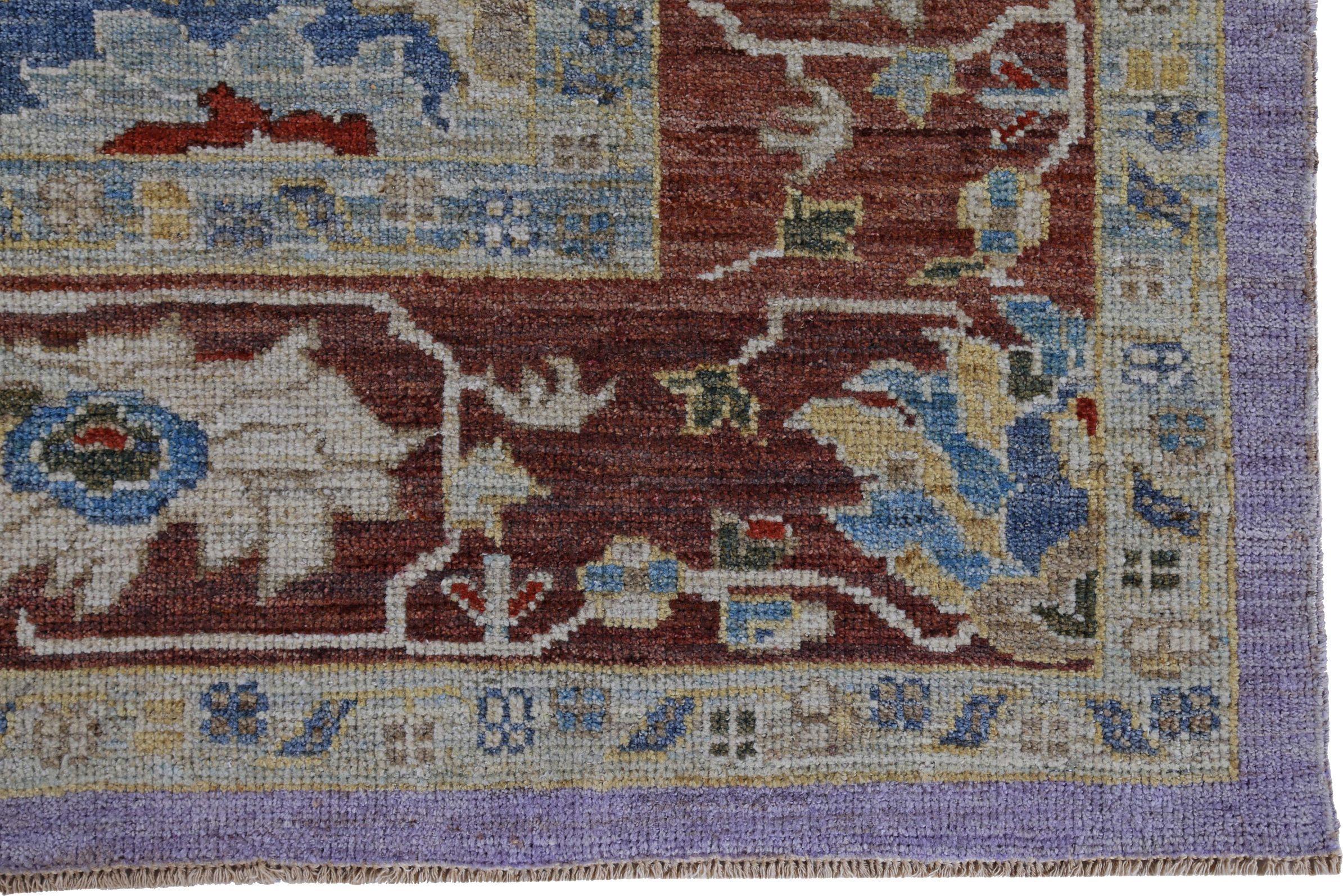 Tapis Persan Sultanabad Circa 1990 - Laine Purpel Rouge Jaune Design - 89449 Excellent état - En vente à Dallas, TX