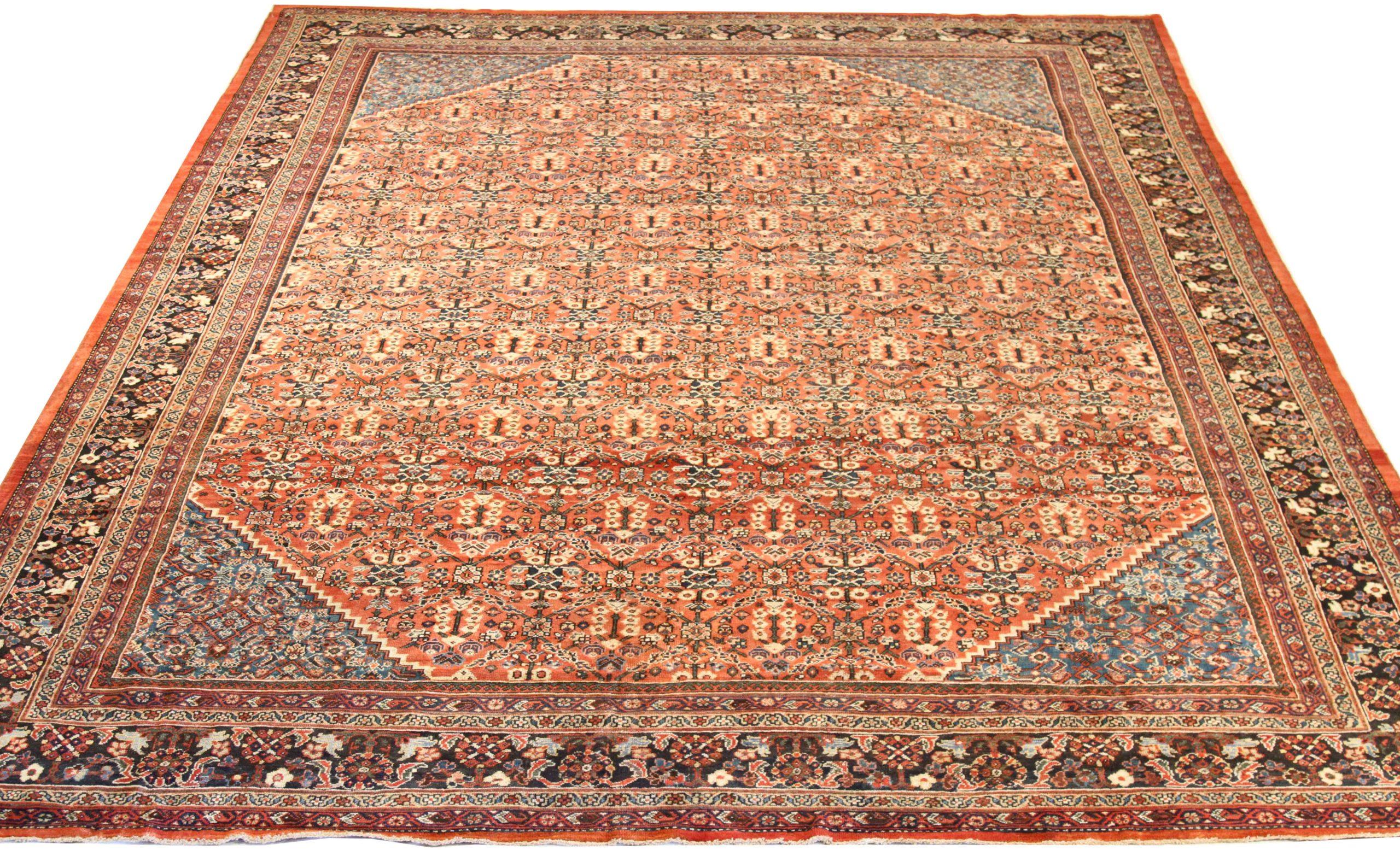 Descubre la elegancia de las alfombras persas Sultanabad Rugs. Diseñado con meticulosa atención al detalle, este diseño exclusivo es perfecto para realzar tu espacio.