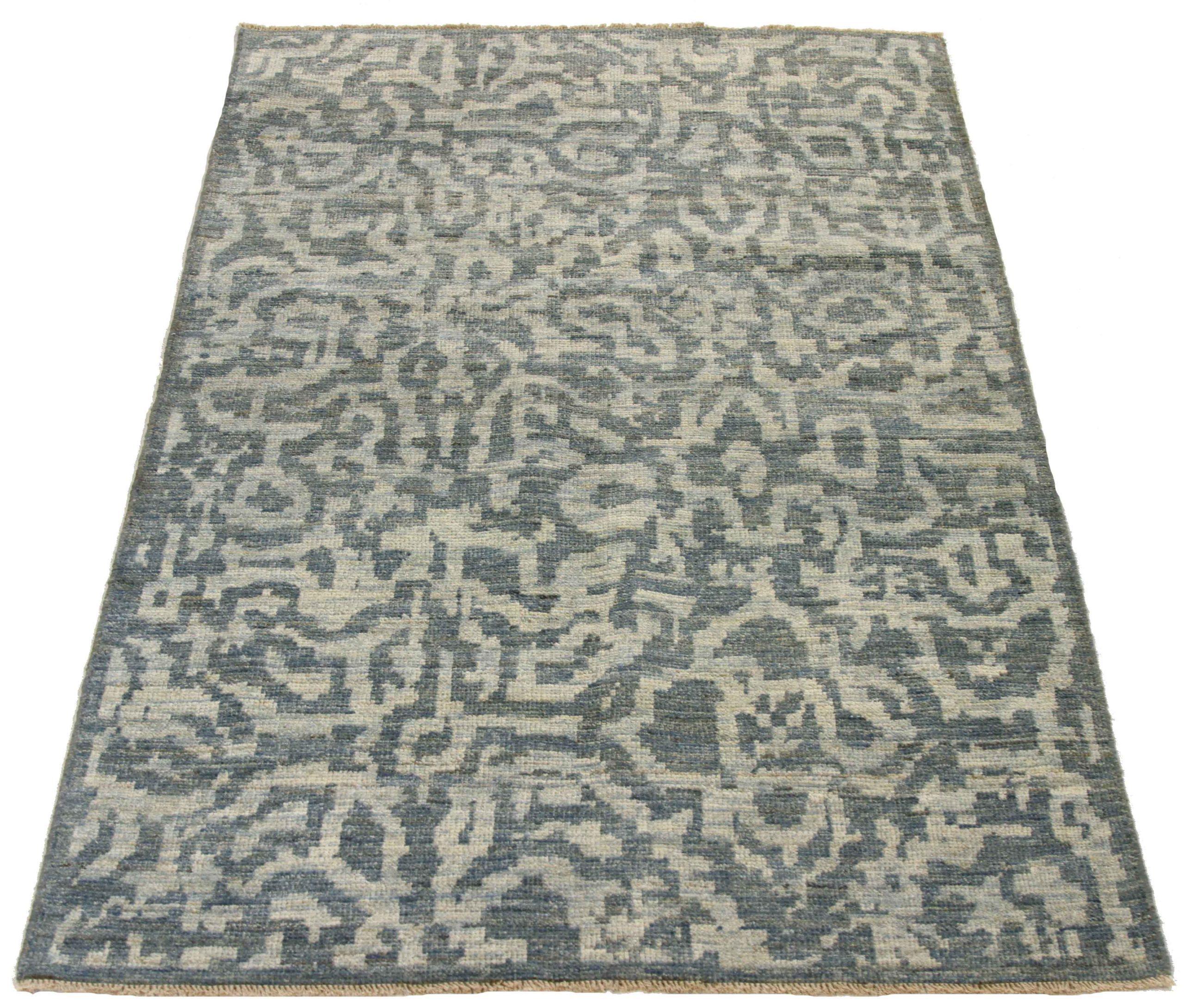 Entdecken Sie die Eleganz des persischen Sultanabad mit seinen Teppichen. Dieses exklusive Design, das mit viel Liebe zum Detail entworfen wurde, ist perfekt, um Ihren Raum zu verschönern.