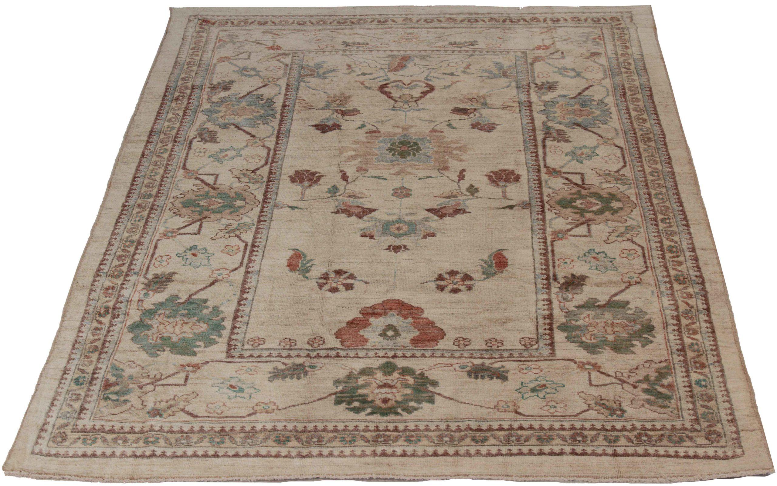 Entdecken Sie die Eleganz des persischen Sultanabad mit seinen Teppichen. Dieses exklusive Design, das mit viel Liebe zum Detail entworfen wurde, ist perfekt, um Ihren Raum zu verschönern.
