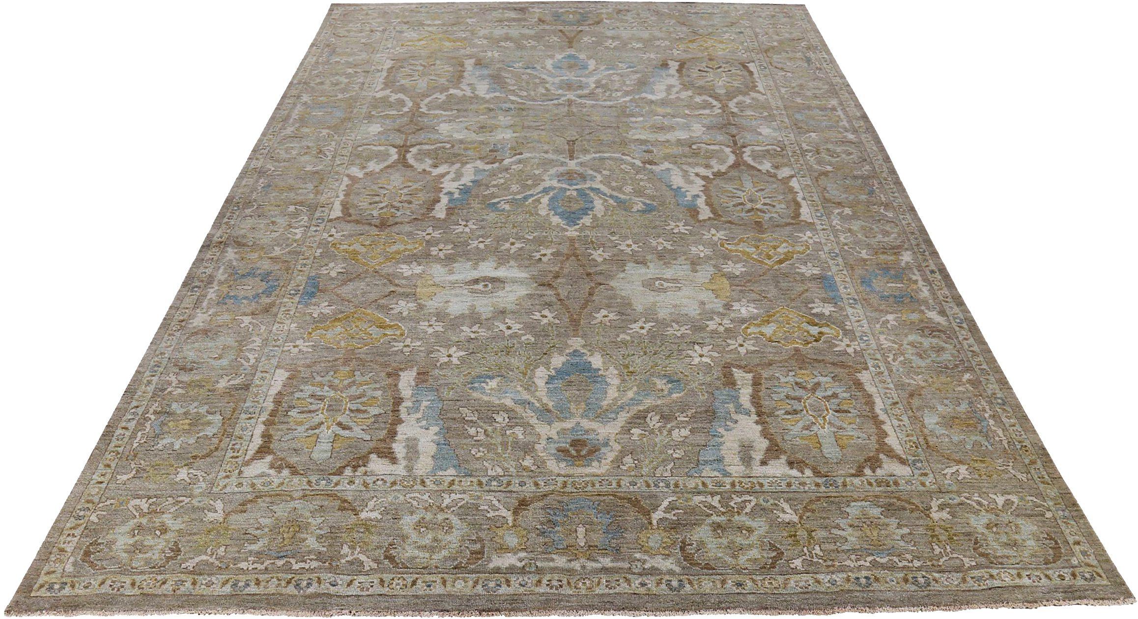 Descubre la elegancia de las alfombras persas Sultanabad Rugs de Circa 1990. Diseñado con lana y topo azul marfil, este diseño exclusivo es perfecto para realzar tu espacio.