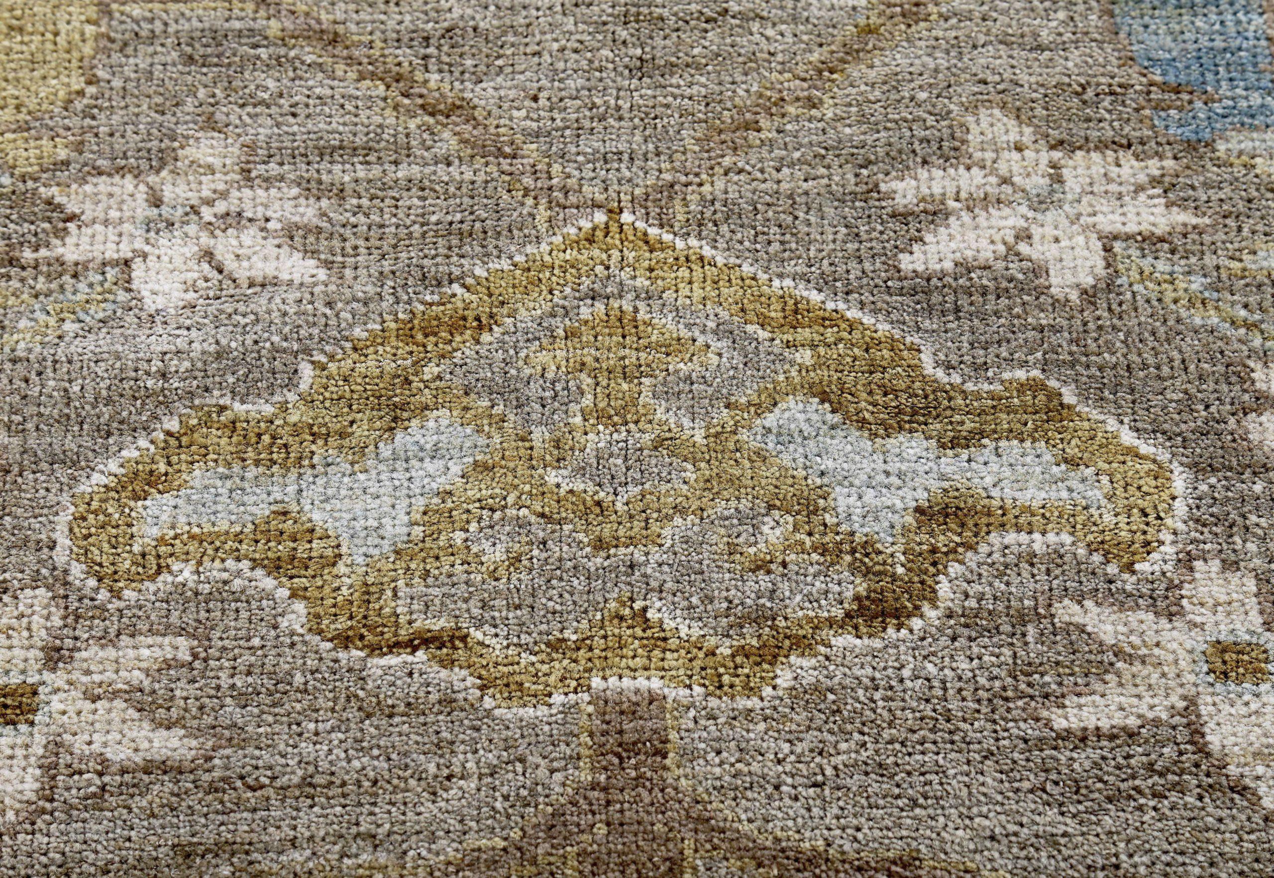 Alfombras Persas Sultanabad Rugs - Lana Azul Marfil Topo Diseño - 89261 en Excelente estado para la venta en Dallas, TX