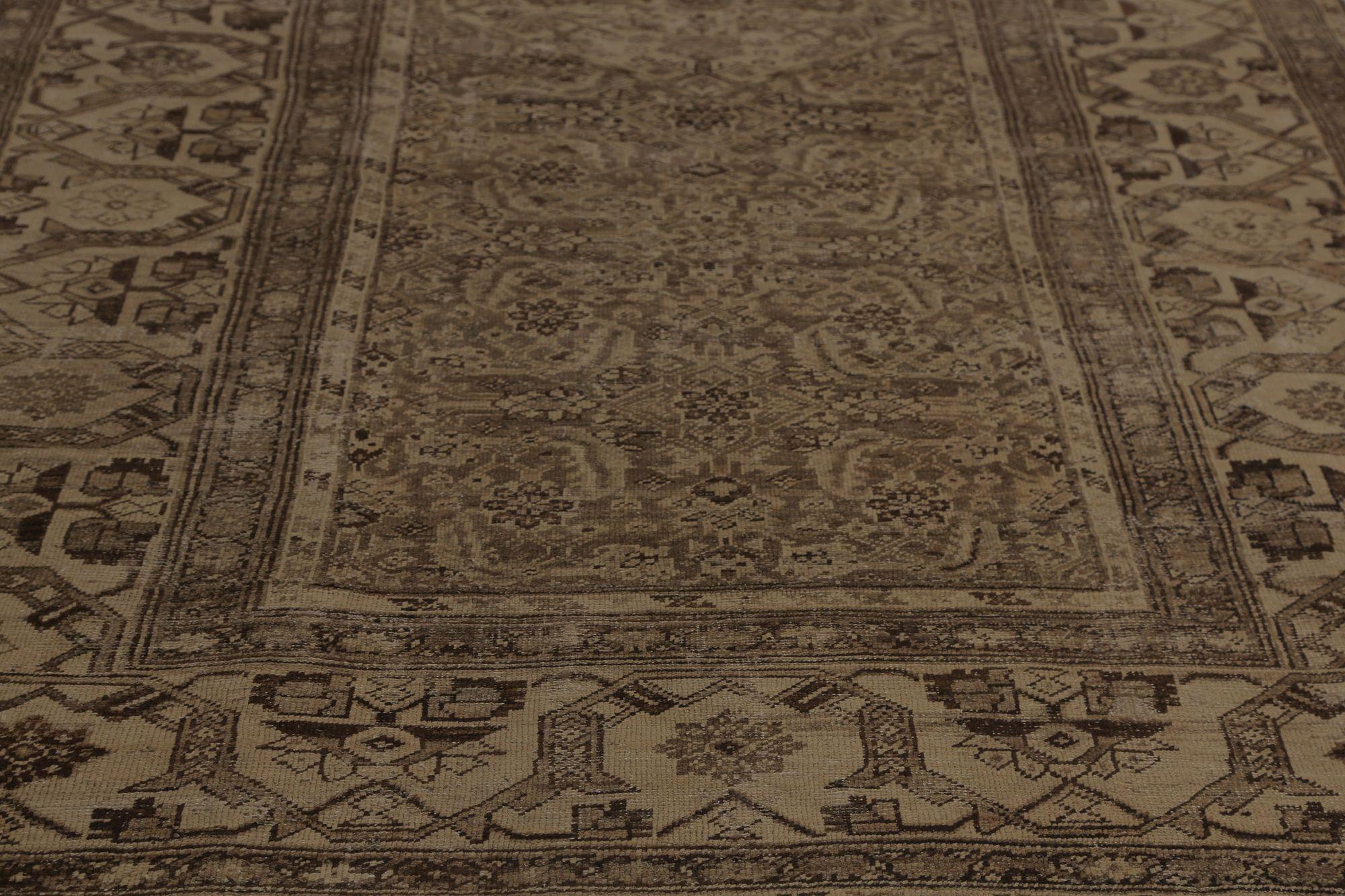 Scopri l'eleganza dei Sultanabad Rugs persiani con i tappeti CIRCA del 1880. Progettato con Lana e Marrone-Taupe, questo design esclusivo è perfetto per valorizzare il tuo spazio.