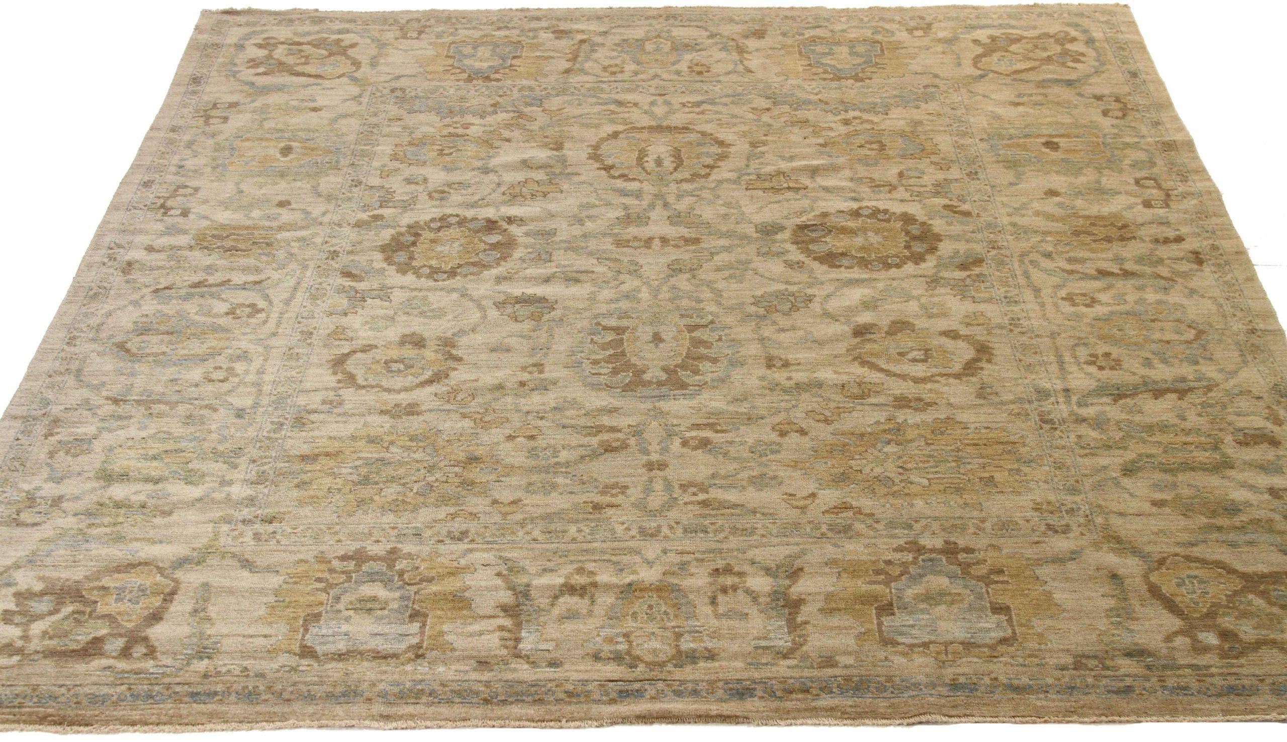 Scopri l'eleganza del Sultanabad persiano, caratterizzato da una splendida lavorazione artigianale del 1990 circa. Progettato con una meticolosa attenzione ai dettagli, questo design esclusivo è perfetto per valorizzare il tuo spazio.