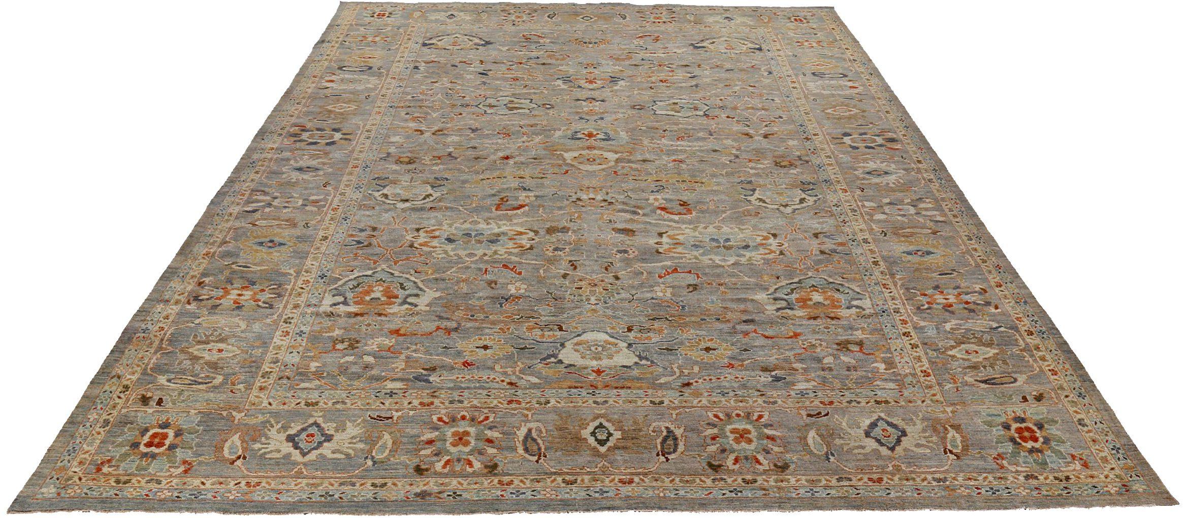 Entdecken Sie die Eleganz des persischen Sultanabad-Teppichs in Übergröße aus der Zeit um 1910. Dieses exklusive Design aus Wolle und Grau-Elfenbein ist perfekt, um Ihren Raum zu verschönern.