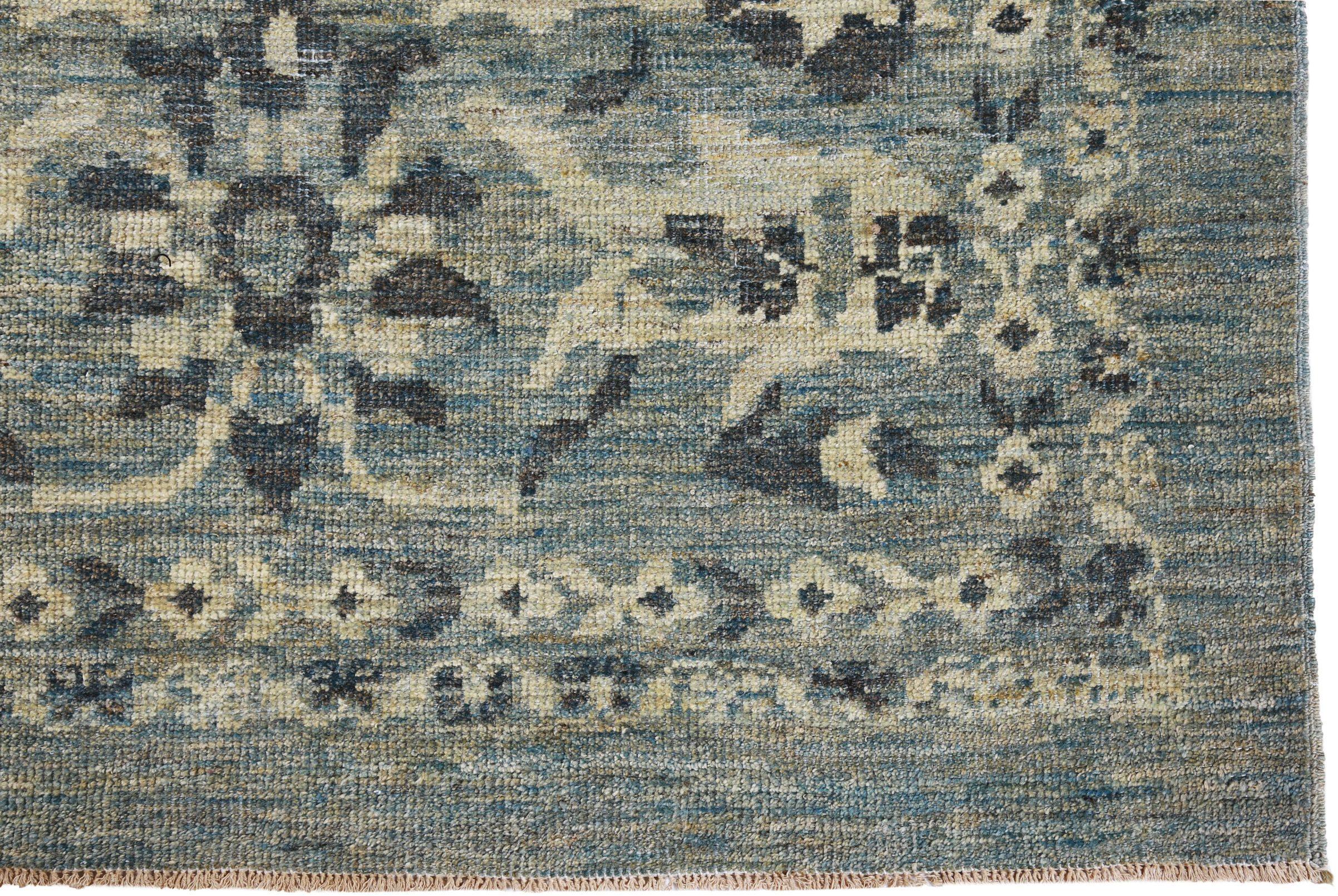 Persischer Sultanabad Übergroßer Teppich Circa 1990 - Wolle Grau Elfenbein Design - 89520 im Zustand „Hervorragend“ im Angebot in Dallas, TX
