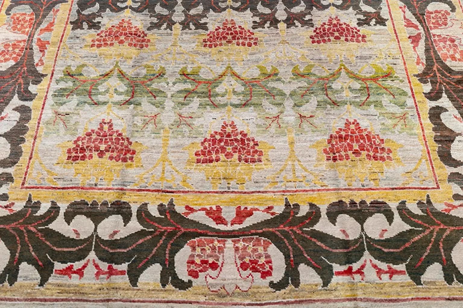 Tappeto persiano Sultanabad Rugs - Lana Marrone Verde Avorio Rosso - 88236 In condizioni ottime in vendita a Dallas, TX