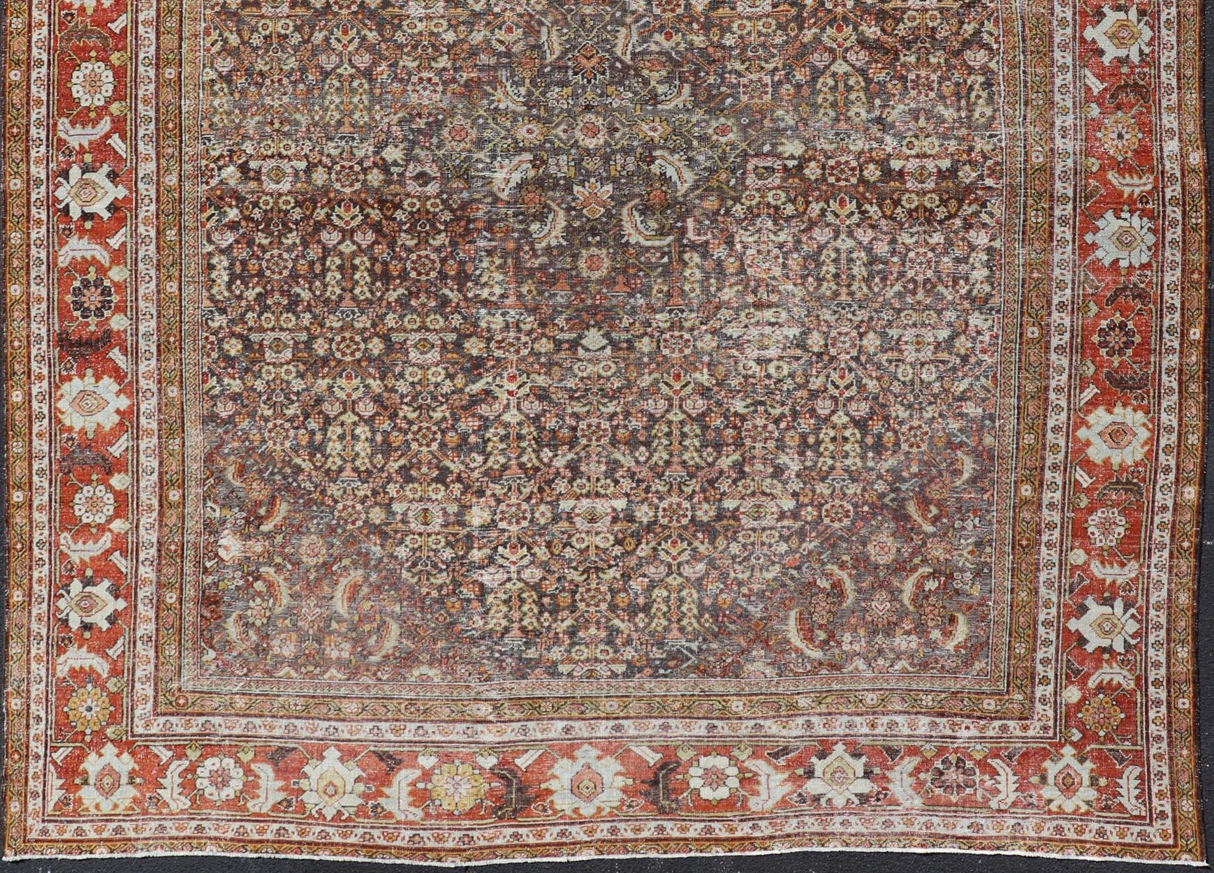 Persian Sultanabad Rug with All-Over Design with Medallion With Brown and Red  For Sale 4