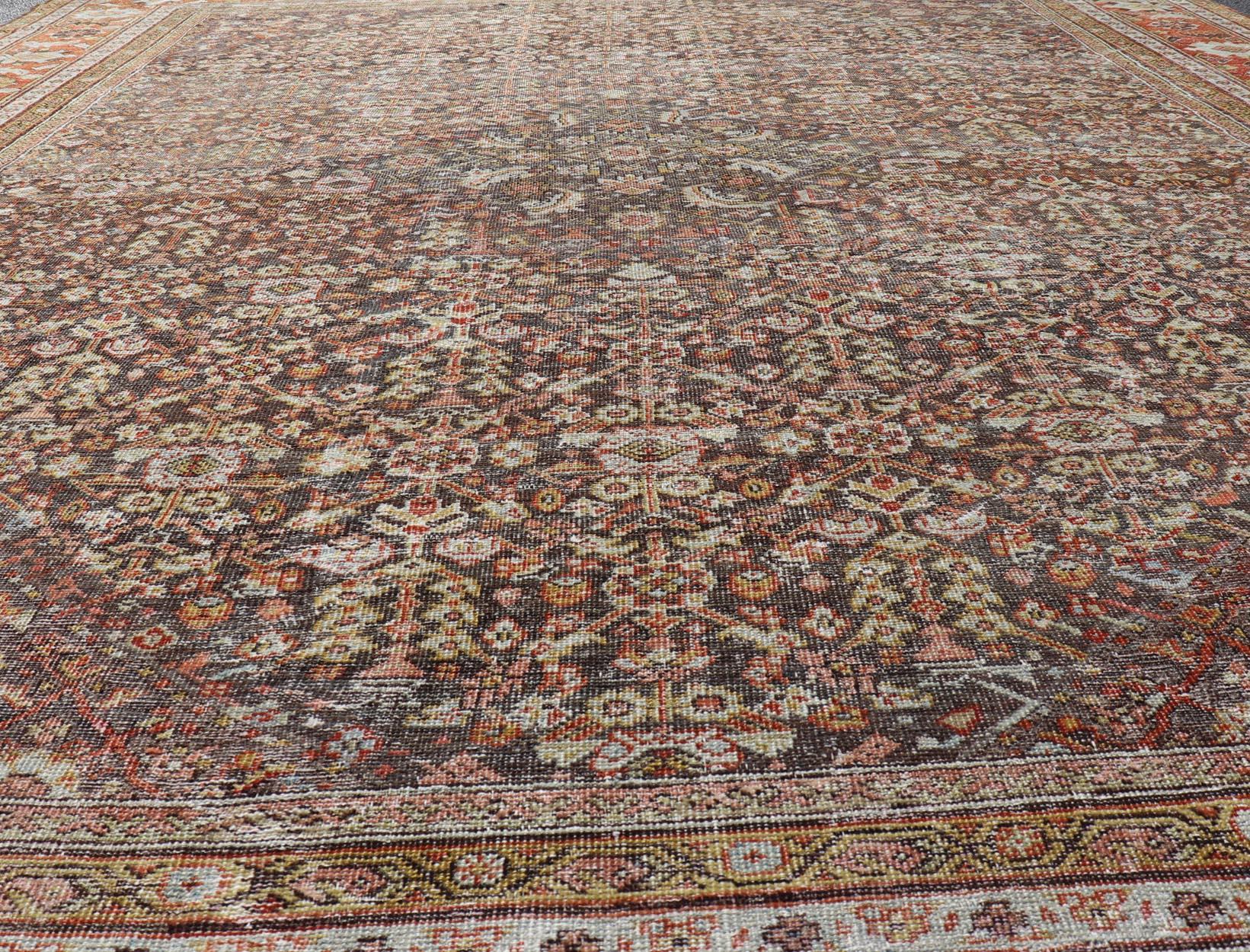 Persian Sultanabad Rug with All-Over Design with Medallion With Brown and Red  For Sale 7