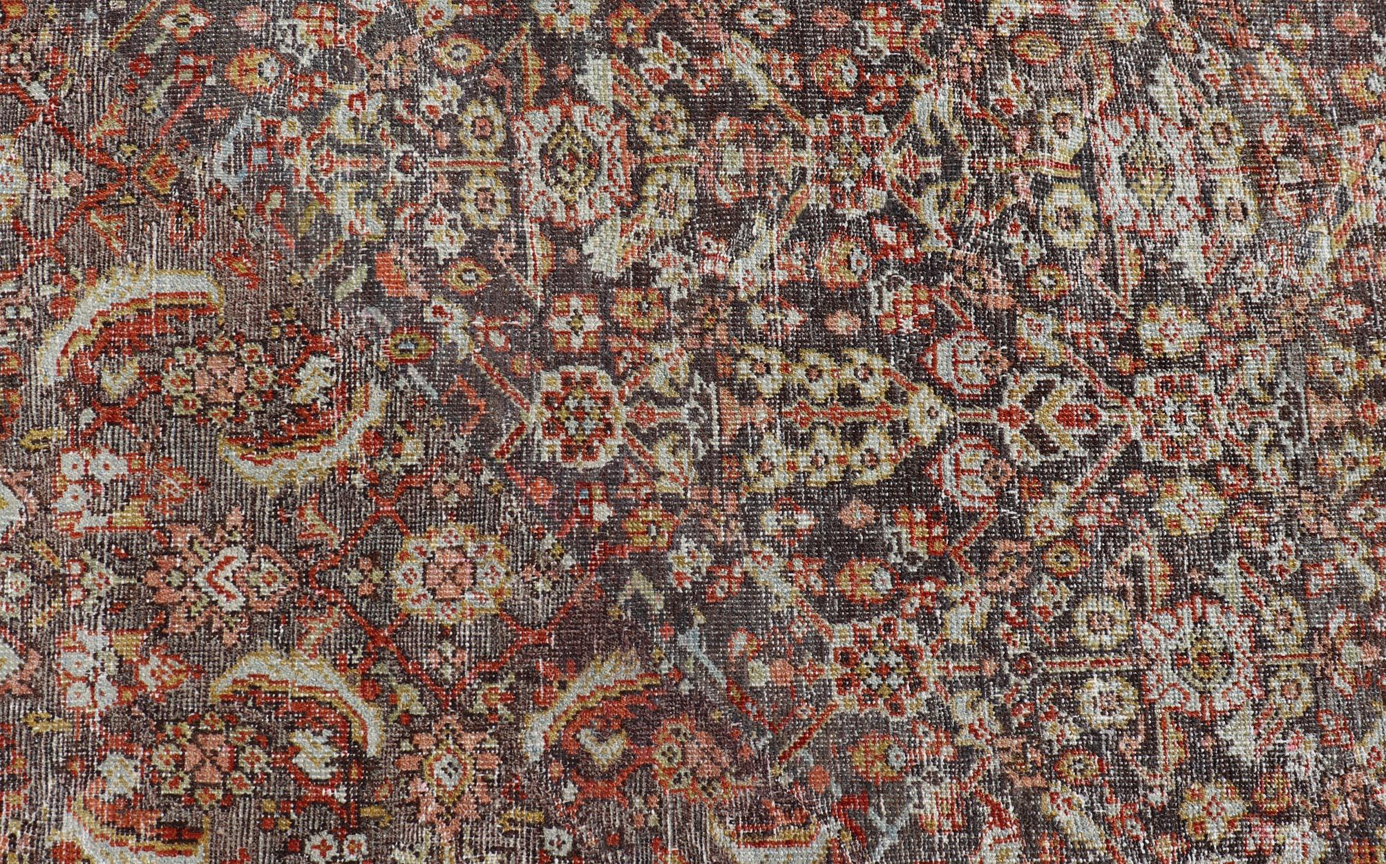 Persian Sultanabad Rug with All-Over Design with Medallion With Brown and Red  For Sale 1