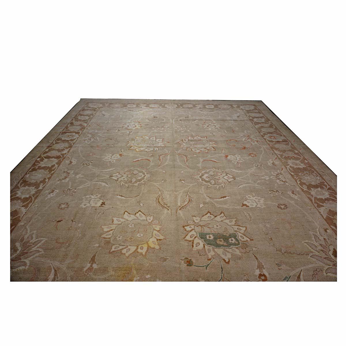 Persischer Sultanabad Rugs Wollteppich 13 x 18 Elfenbein, Orange, Taupe & Grün Handgefertigter Vorleger im Angebot 1