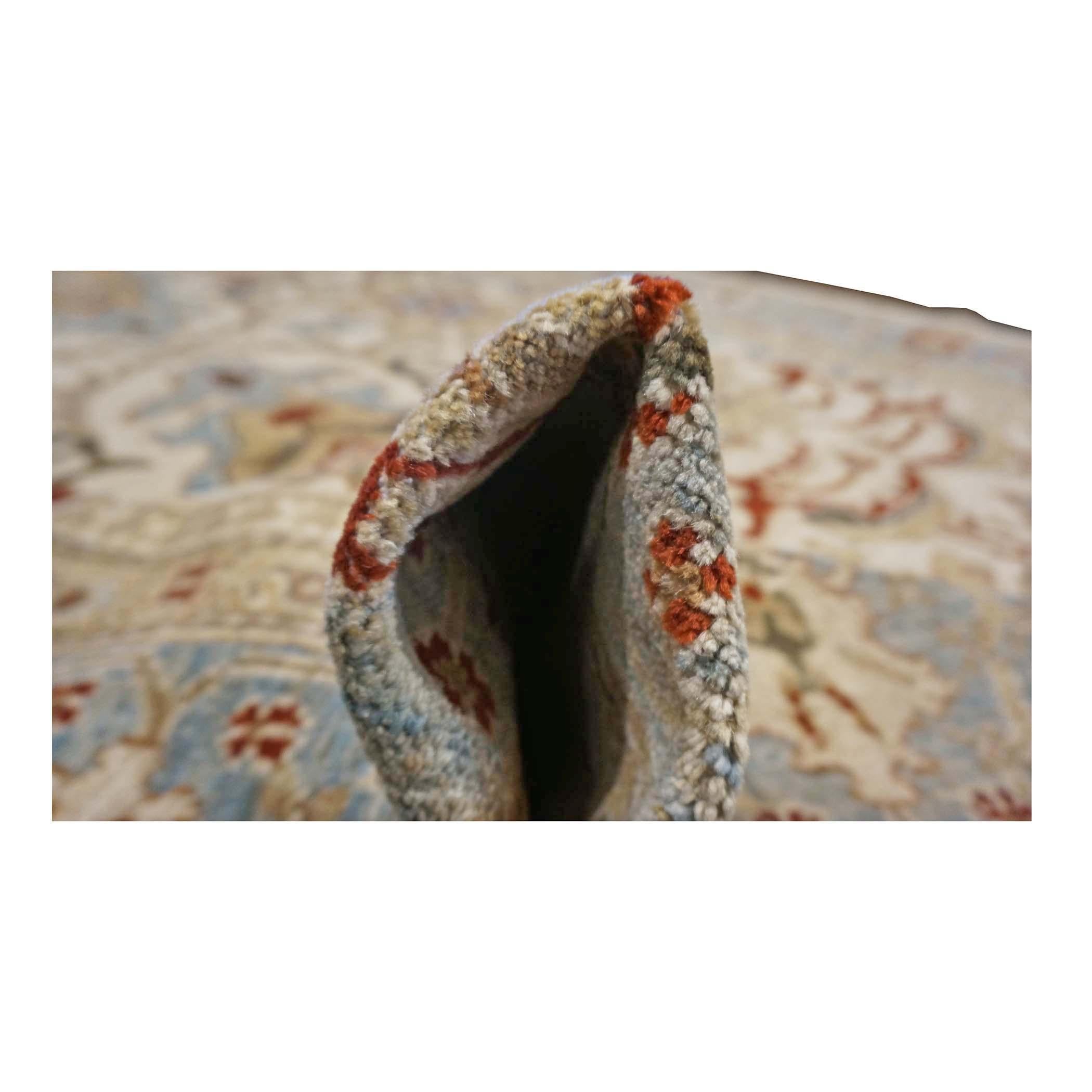 Persische Sultanabad Rugs 8 x 10 Wolle Elfenbein, Blau, Rot & Tan Handgefertigter Teppich im Zustand „Hervorragend“ im Angebot in Houston, TX