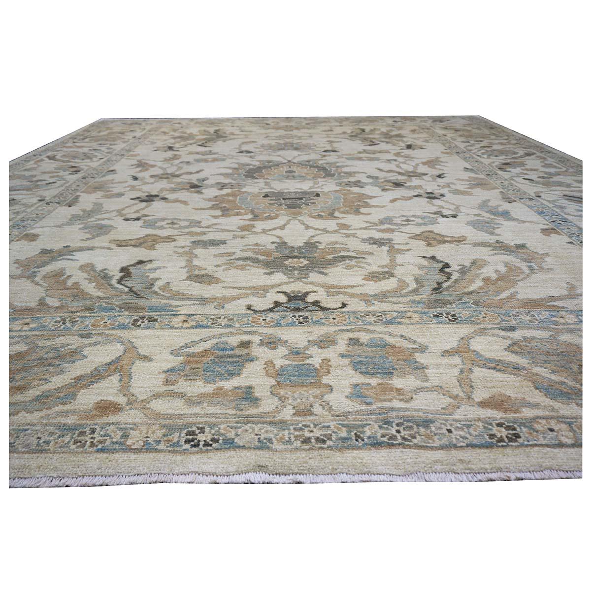 Persian Sultanabad Wool 9x11 Ivory, Grey & Light Blue Handmade Area Rug im Zustand „Hervorragend“ im Angebot in Houston, TX