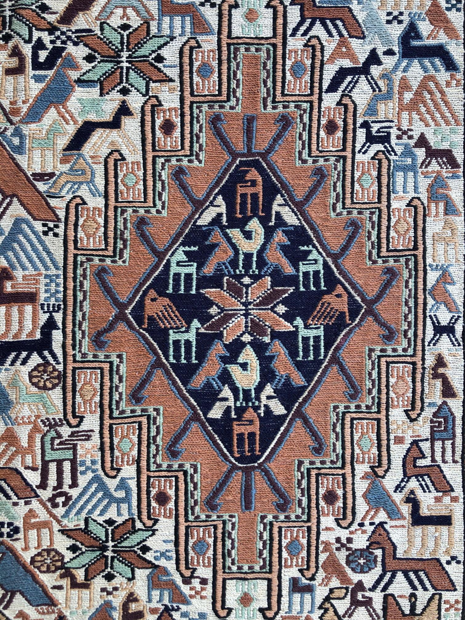 Persian Sumak Multi-Color Tribal Animal Motif Kilim Rug In New Condition For Sale In San Diego, CA