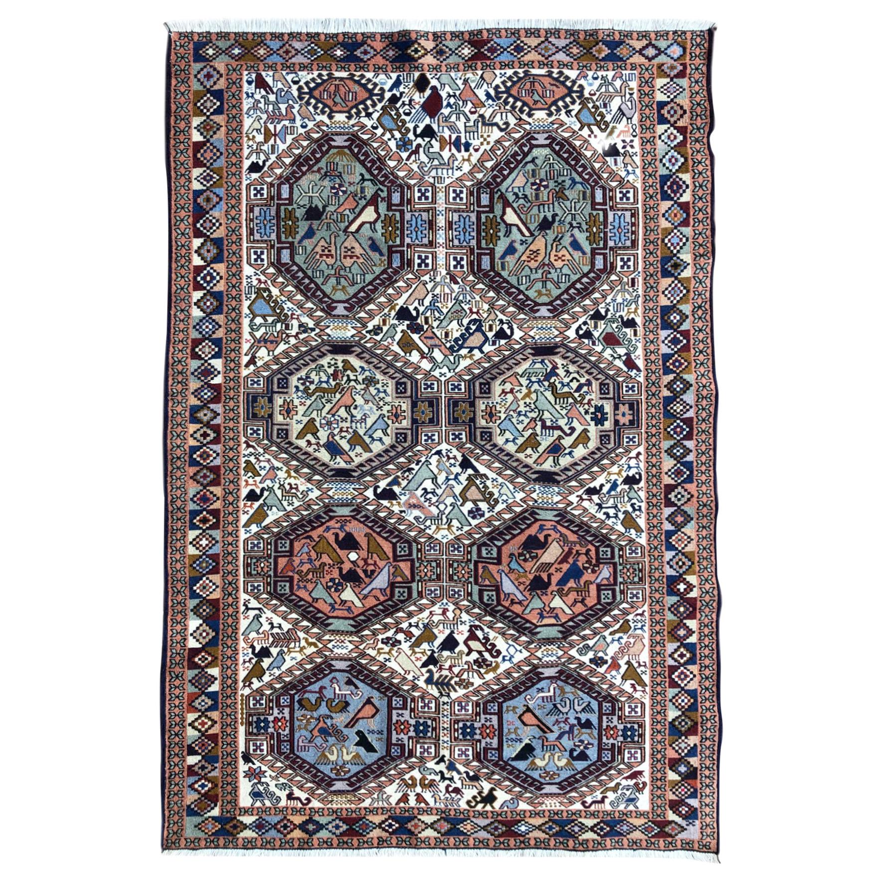 Tapis Kilim Persan Sumak Multi-Color Tribal Animal Motif