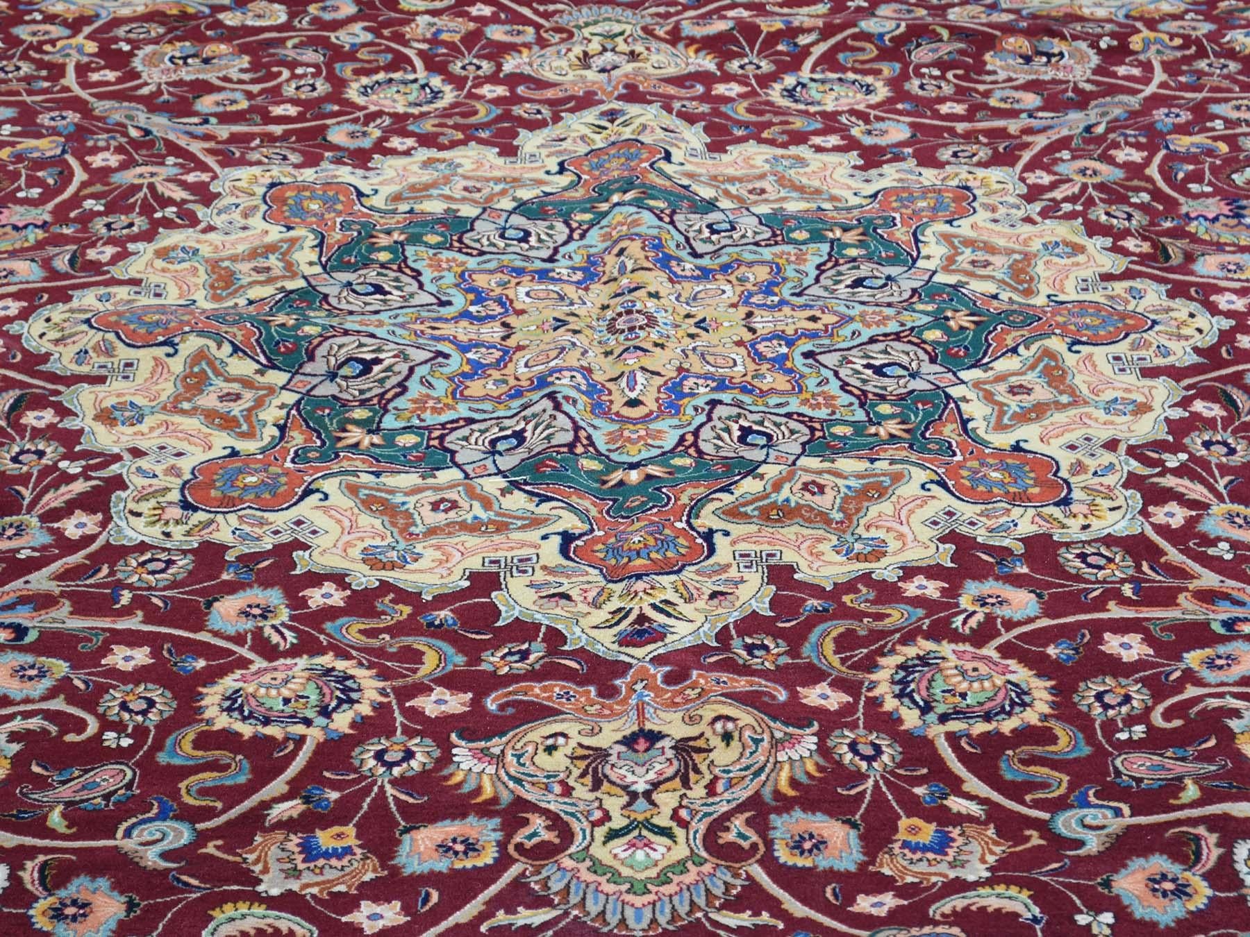 Persian Tabriz 400 Kpsi Wool and Silk Handmade Oriental Rug 3