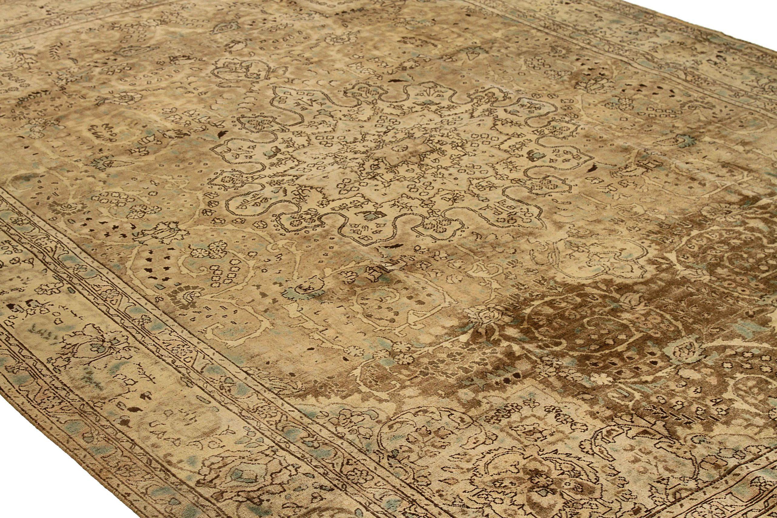 Asiatico Persian Tabriz Area Rugs - 16155 in vendita