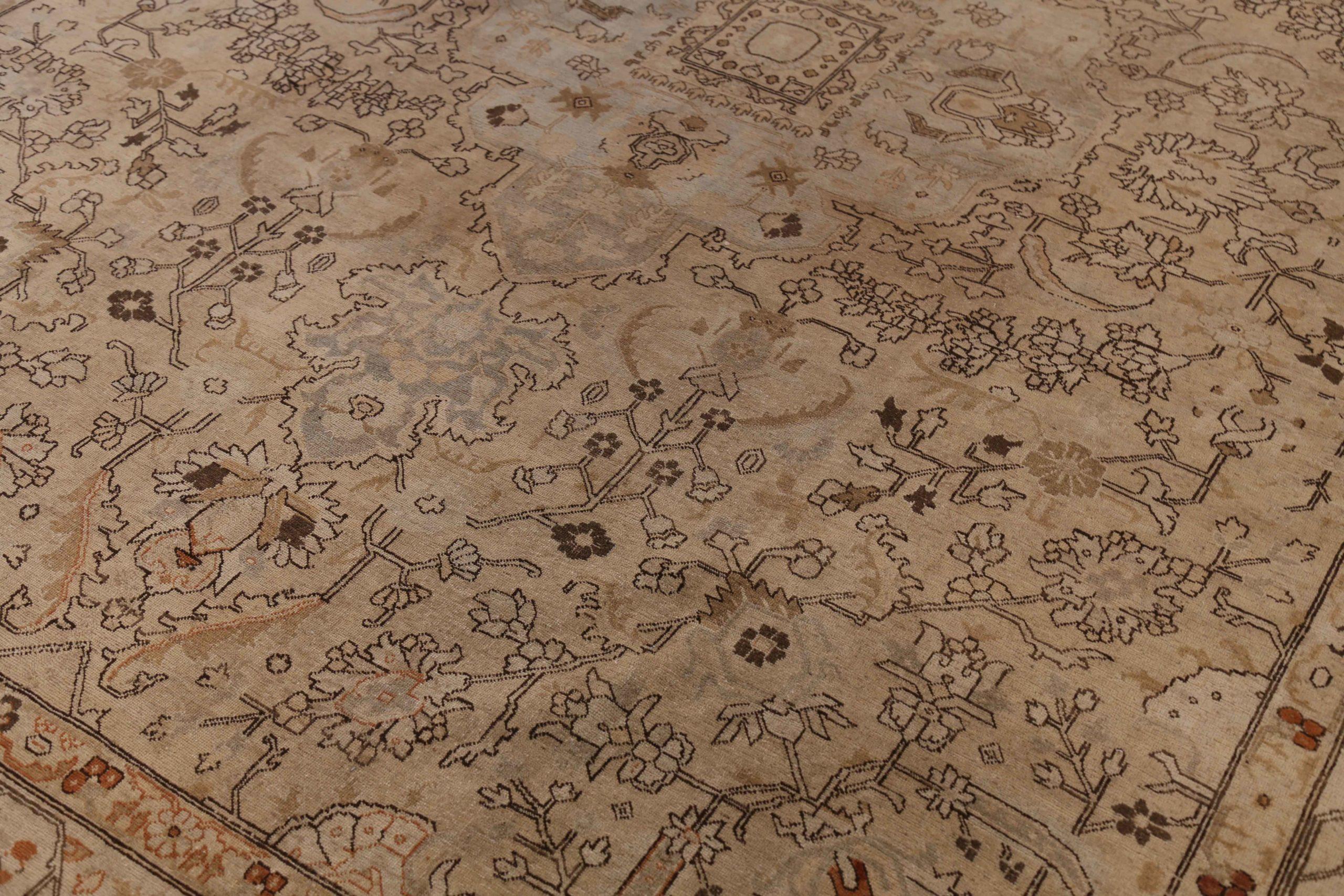 Asiatique Persian Tabriz Area Rugs - 16376 en vente