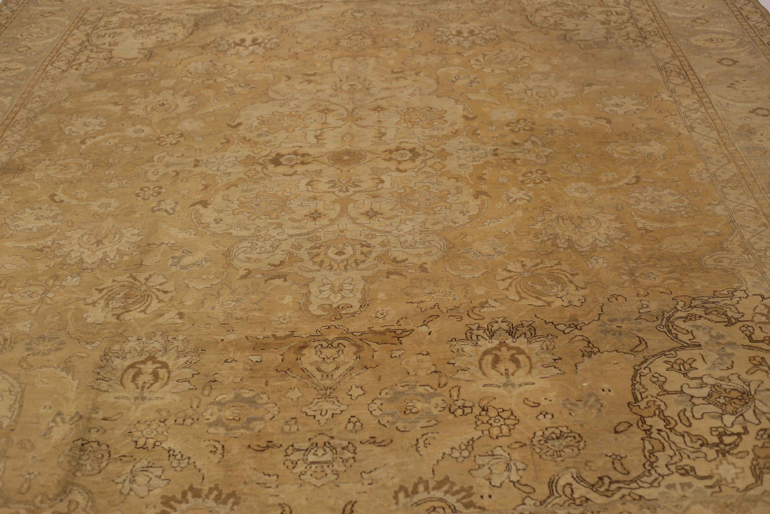 Persian Tabriz Area Rugs - 16376 Excellent état - En vente à Dallas, TX