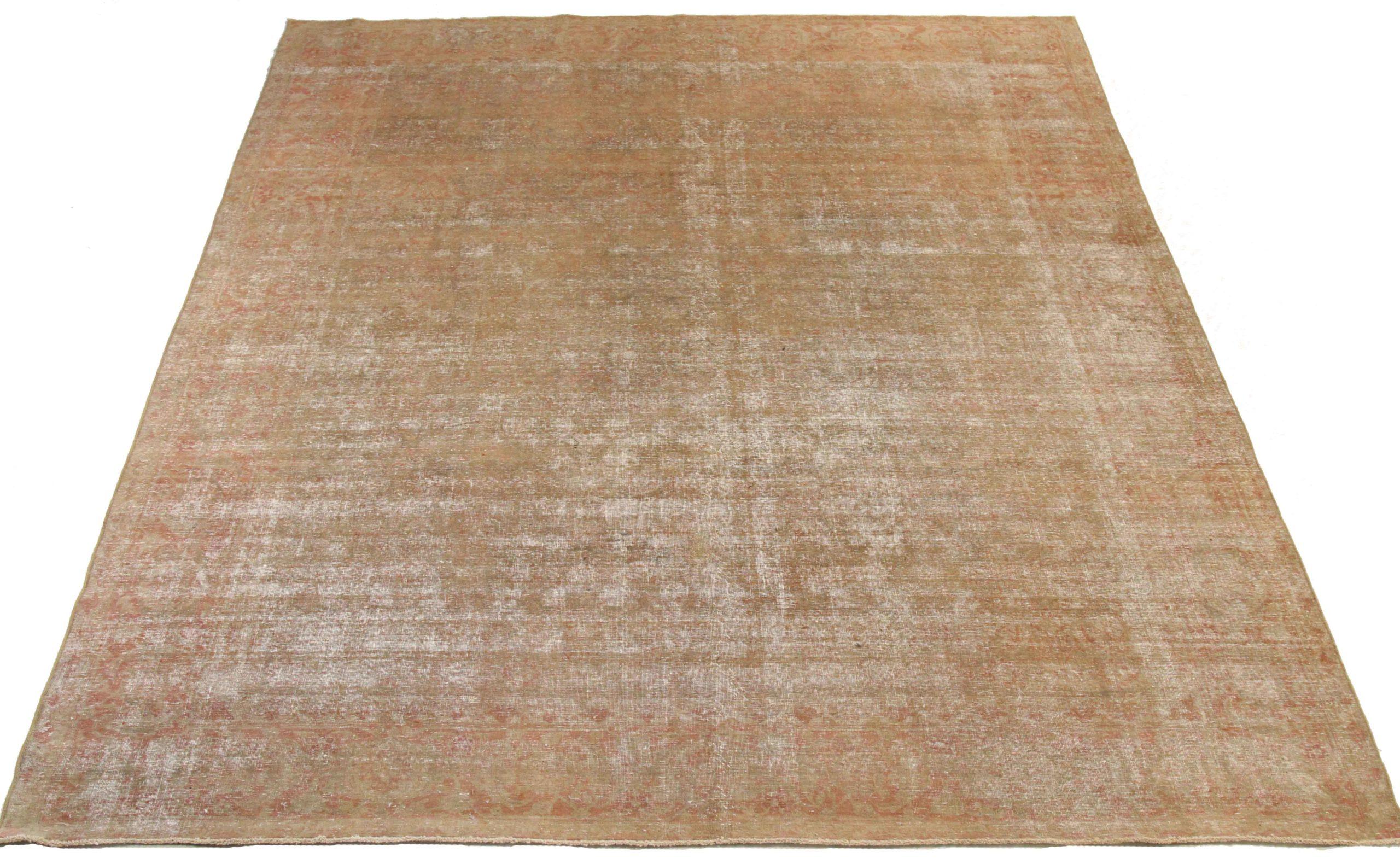 Scopri l'eleganza del Tabriz persiano con i tappeti d'area CIRCA del 1880. Progettato con una meticolosa attenzione ai dettagli, questo design esclusivo è perfetto per valorizzare il tuo spazio.