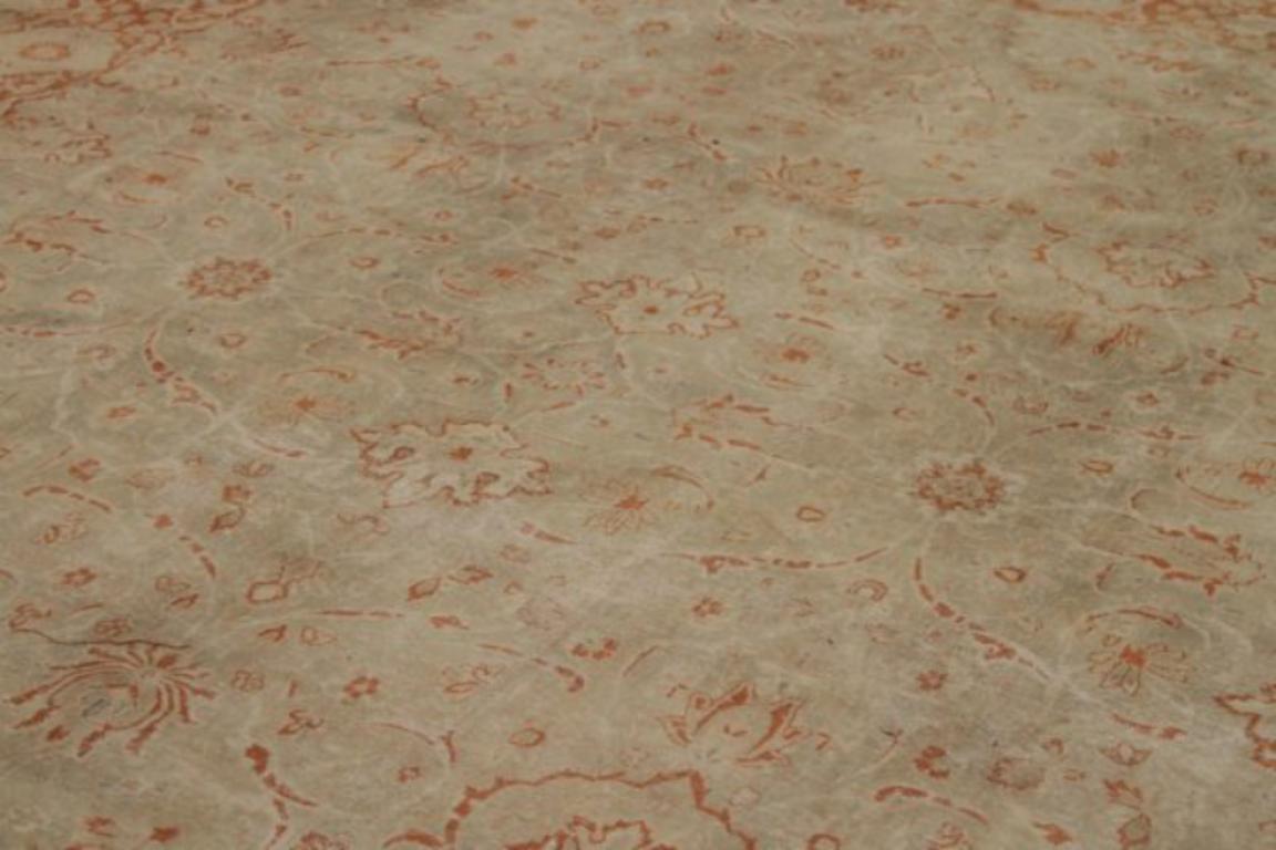 Tapis de Tabriz en laine vert ivoire rouge motif persan - 91755 Excellent état - En vente à Dallas, TX