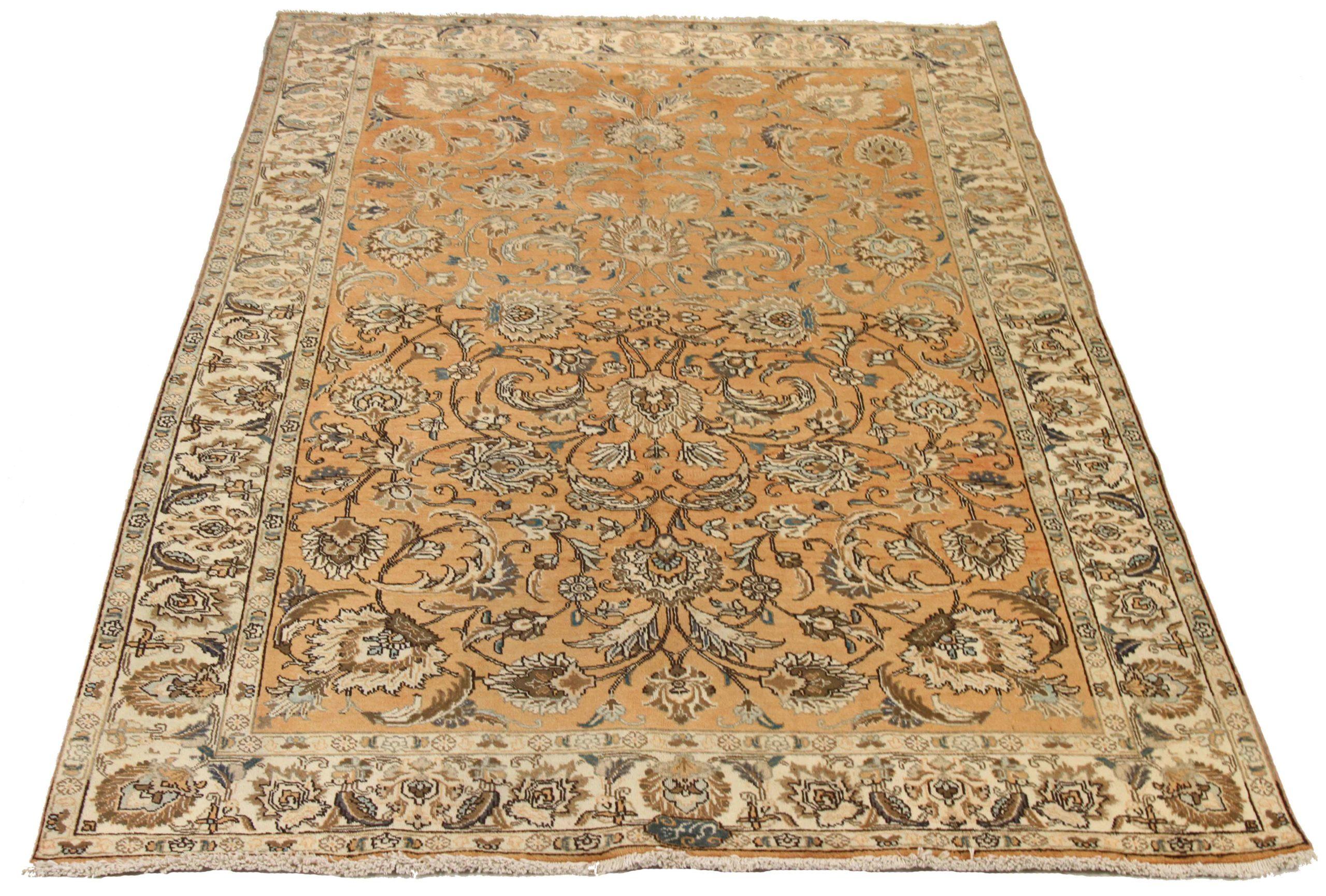 Scopri l'eleganza del Tabriz persiano con i tappeti d'area CIRCA del 1880. Progettato con lana e avorio, questo design esclusivo è perfetto per valorizzare il tuo spazio.