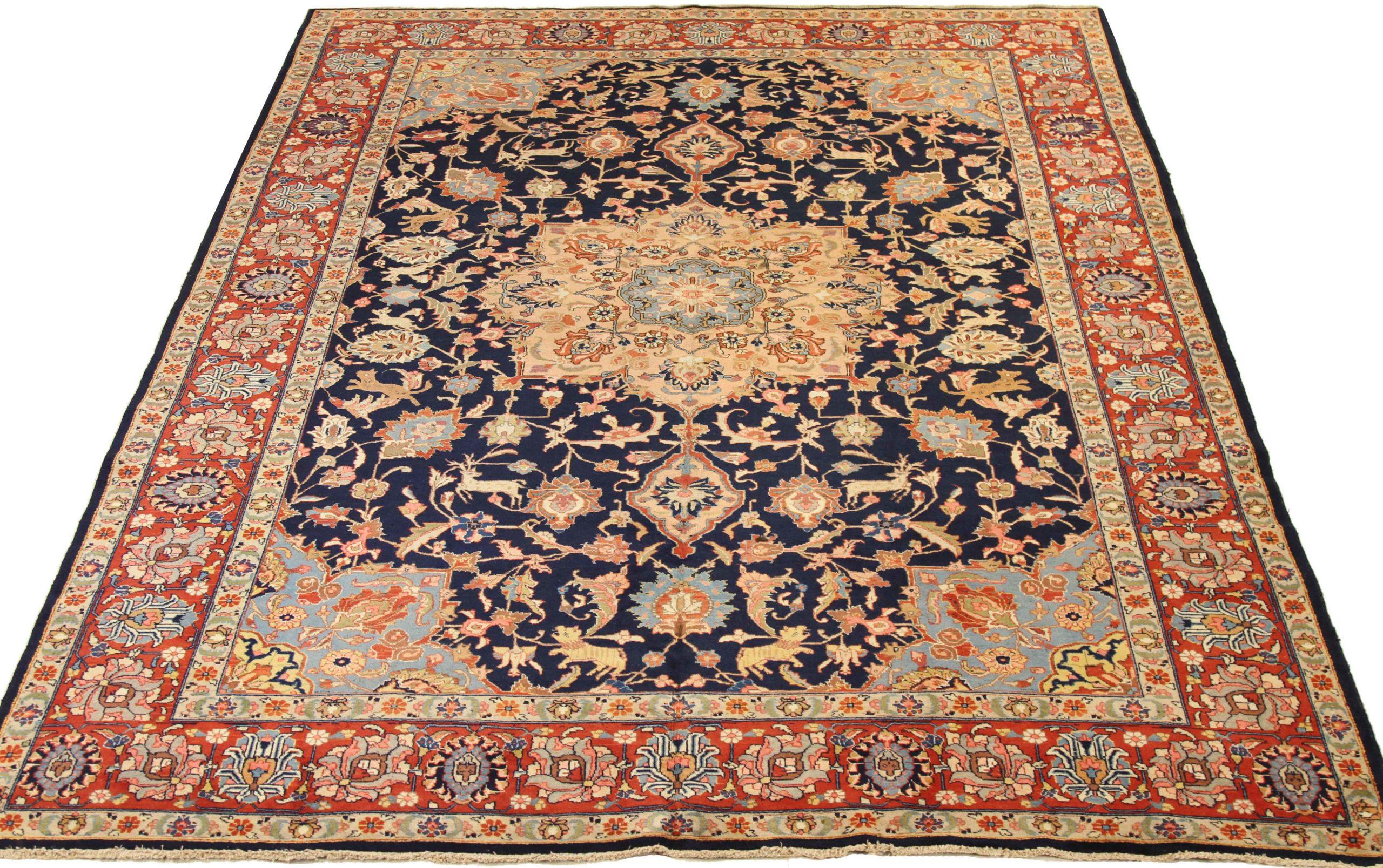 Scopri l'eleganza del Tabriz persiano con i tappeti d'area CIRCA del 1880. Progettato con lana e blu navy-giallo rosso, questo design esclusivo è perfetto per valorizzare il tuo spazio.