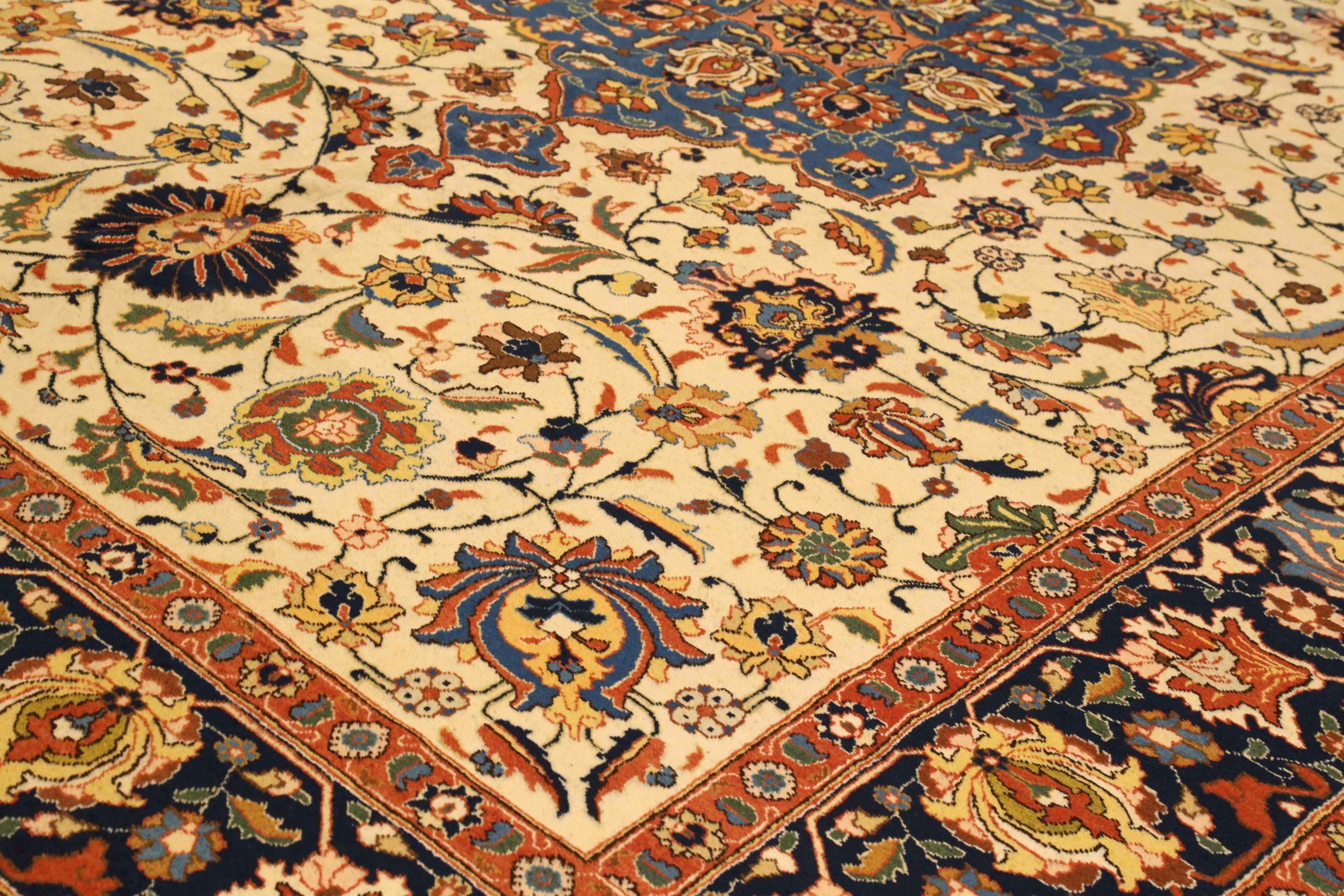 Asiatique Tapis persans de Tabriz datant d'environ 1910 - Laine ivoire bleu marine bleu rouge jaune - 75235 en vente