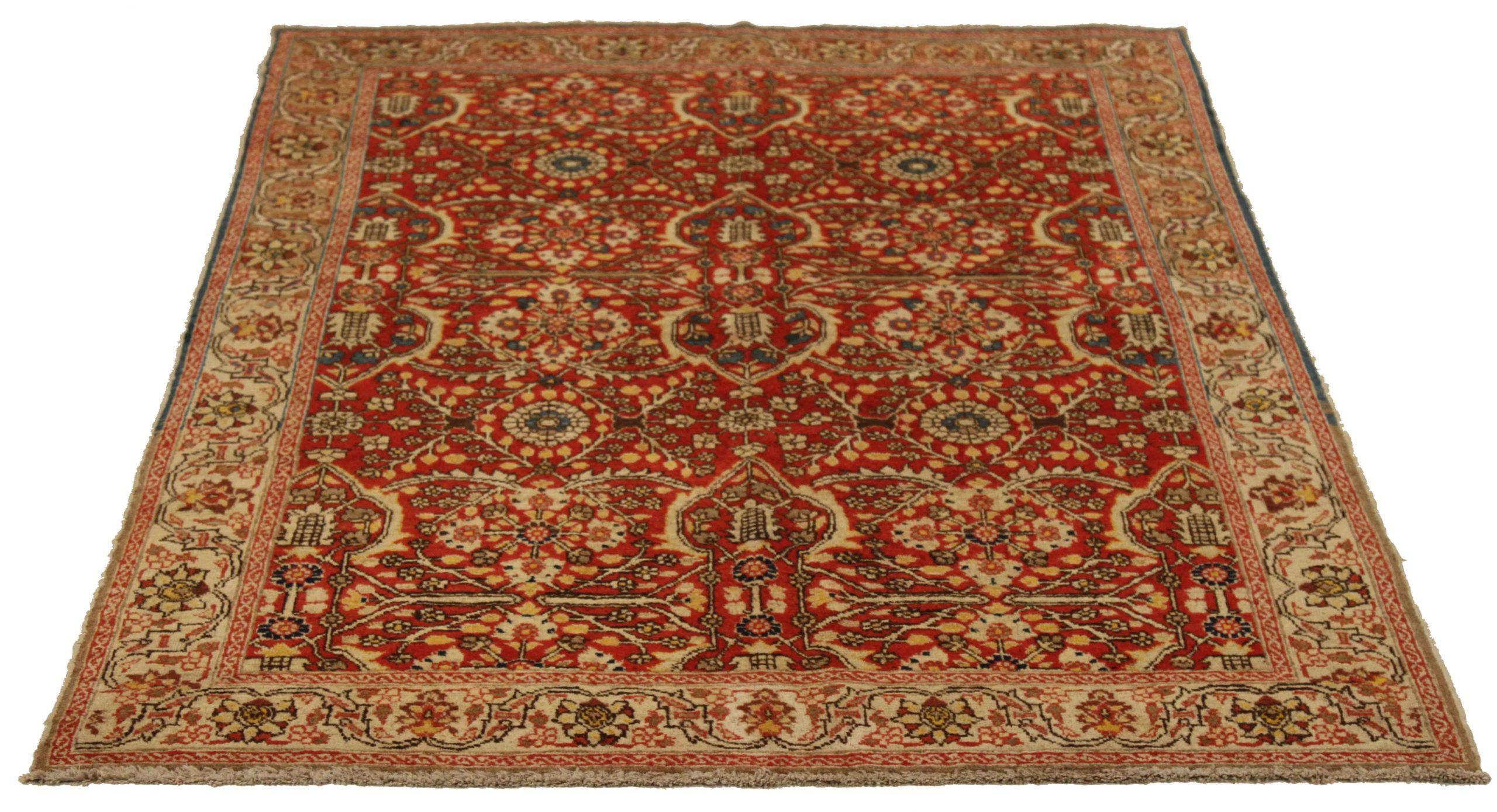 Scopri l'eleganza dei tappeti persiani Tabriz. Progettato con una meticolosa attenzione ai dettagli, questo design esclusivo è perfetto per valorizzare il tuo spazio.