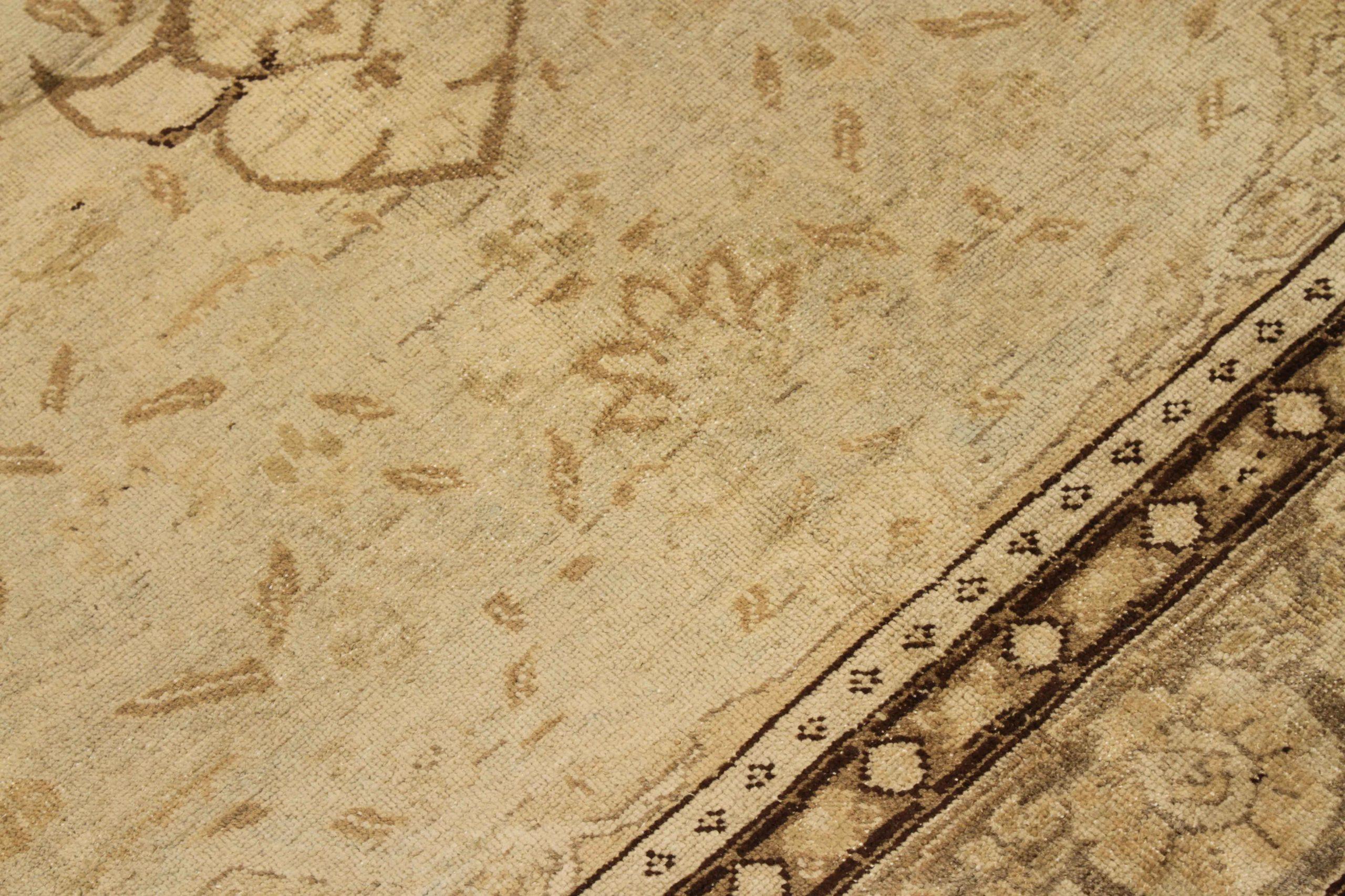 Tapis persans de Tabriz - 16338 Excellent état - En vente à Dallas, TX