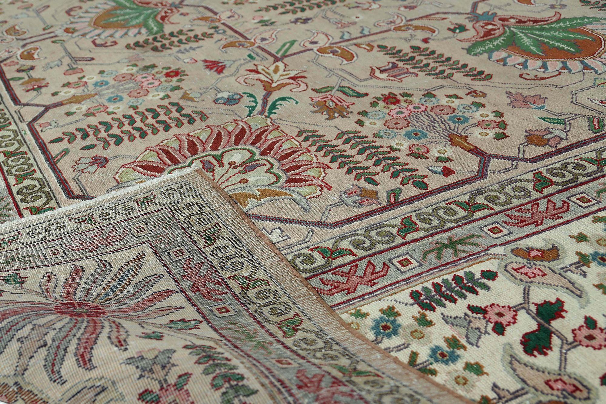 Tappeti persiani Tabriz - Design avorio in lana e seta - 97201 In condizioni ottime in vendita a Dallas, TX