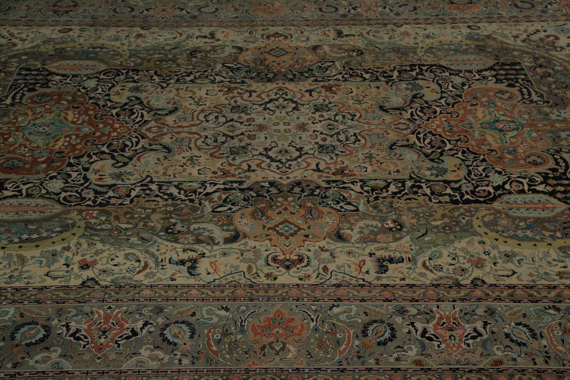 Persische Täbris-Teppiche - Wolle Schwarz Grün Elfenbein Rot Design - 97244 (20. Jahrhundert) im Angebot