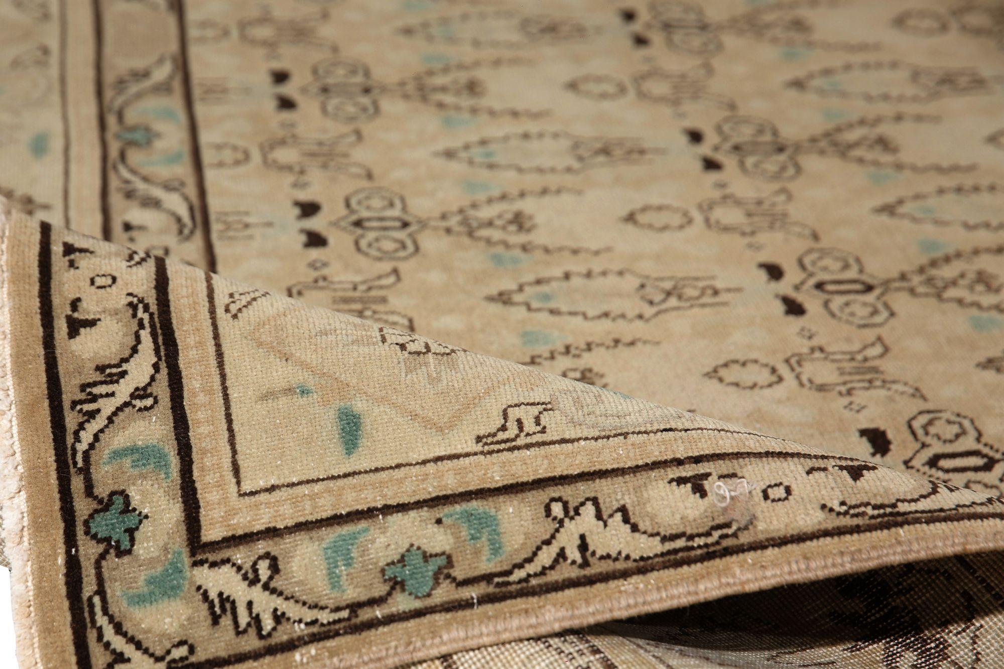 Persische Täbris-Teppiche - Wolle Elfenbein Taupe Design - 97691 (20. Jahrhundert) im Angebot