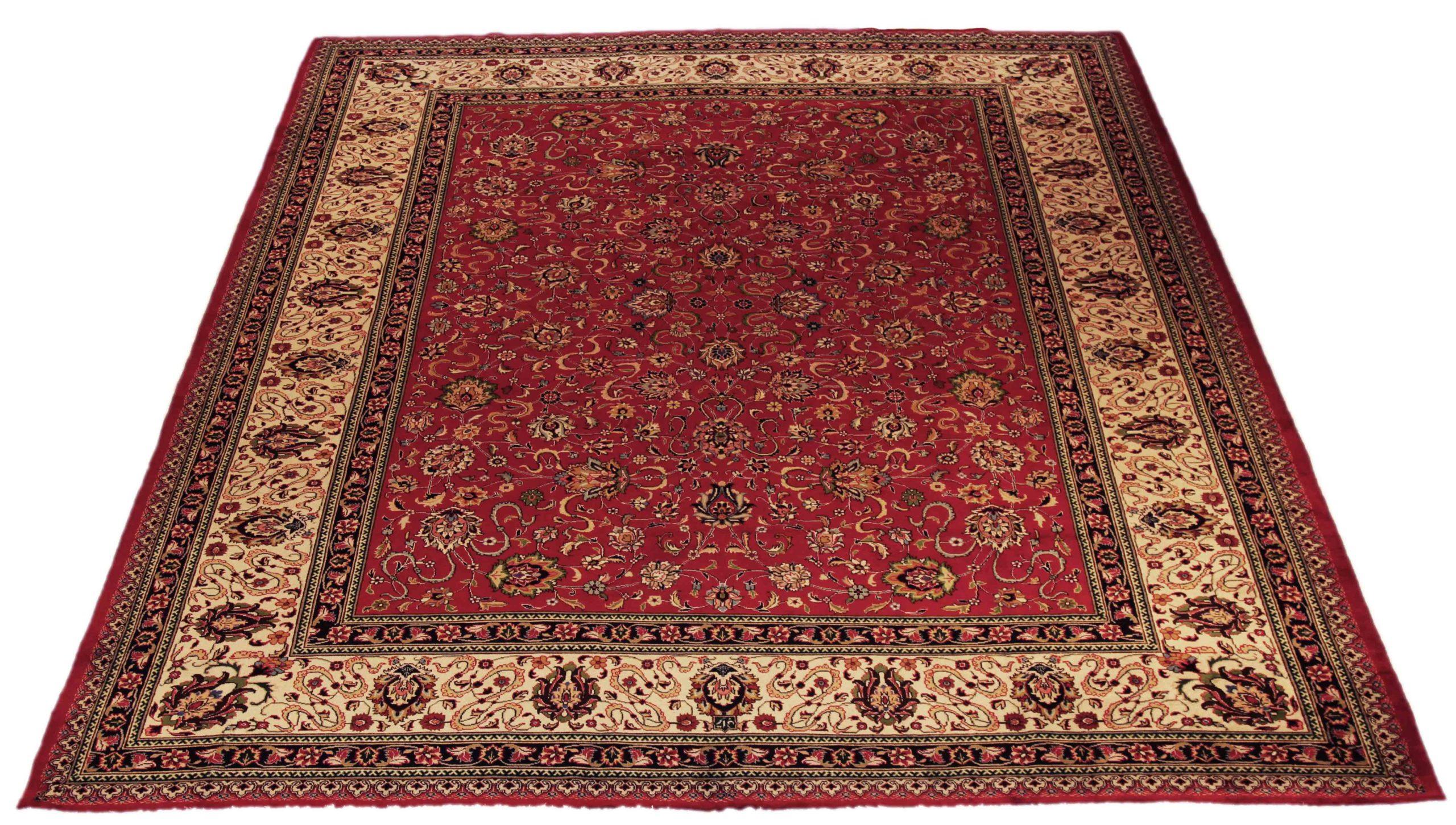 Scopri l'eleganza del Tabriz persiano, caratterizzato da una splendida lavorazione artigianale del 1880 circa. Progettato con una meticolosa attenzione ai dettagli, questo design esclusivo è perfetto per valorizzare il tuo spazio.