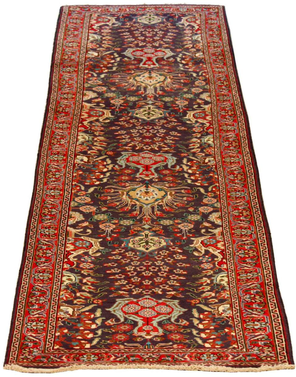 Scopri l'eleganza del Tabriz persiano, caratterizzato da una splendida lavorazione artigianale del 1880 circa. Progettato con una meticolosa attenzione ai dettagli, questo design esclusivo è perfetto per valorizzare il tuo spazio.