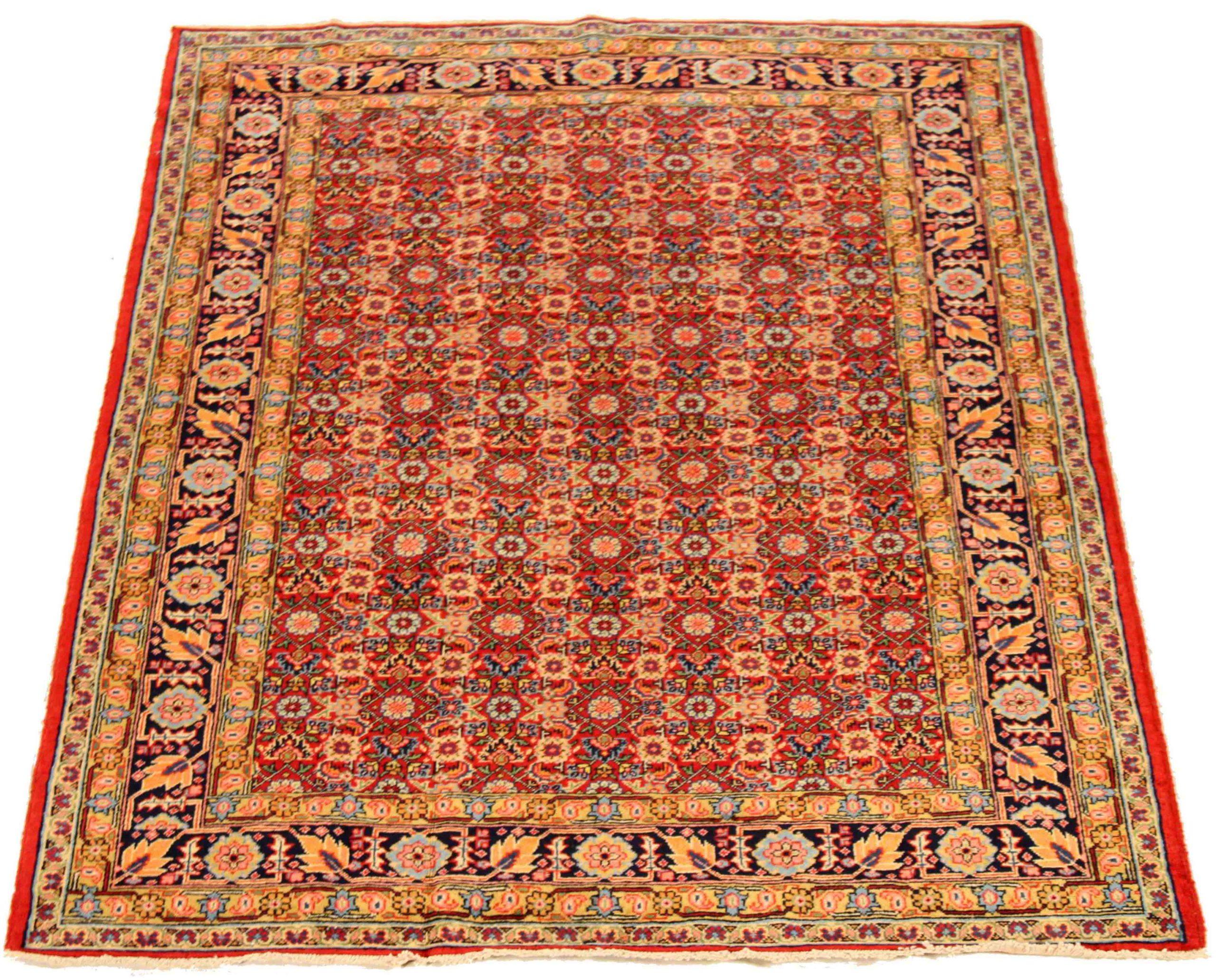 Scopri l'eleganza del Tabriz persiano, caratterizzato da una splendida lavorazione artigianale del 1880 circa. Progettato con una meticolosa attenzione ai dettagli, questo design esclusivo è perfetto per valorizzare il tuo spazio.