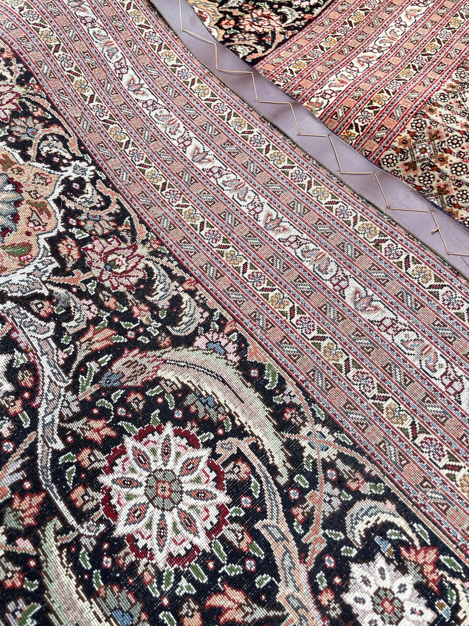 Persian Tabriz Mahi Carpet For Sale 1