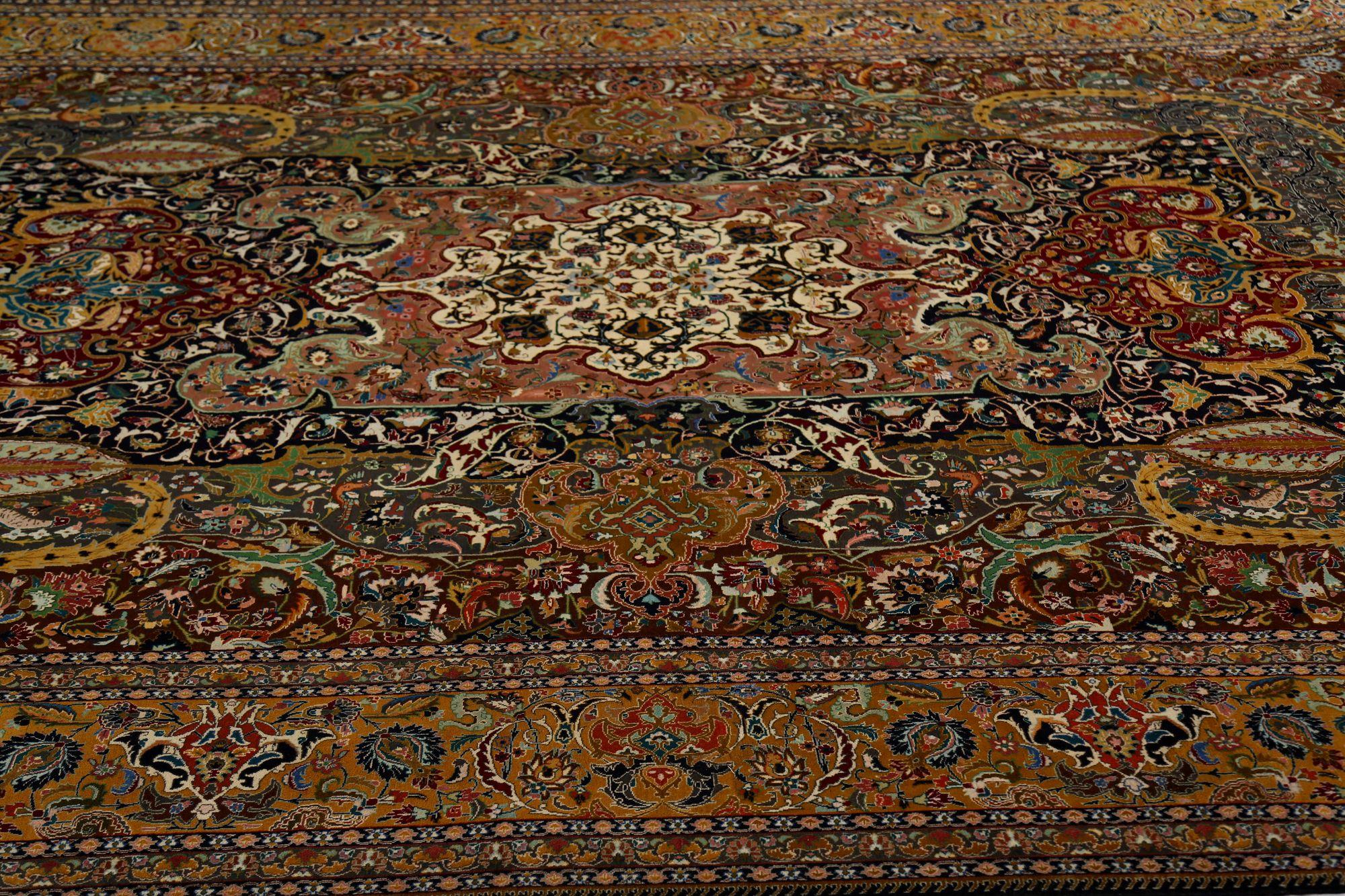 XX secolo Tappeto persiano Tabriz Over Size - Lana Nero Arancione Rosso - 97243 in vendita