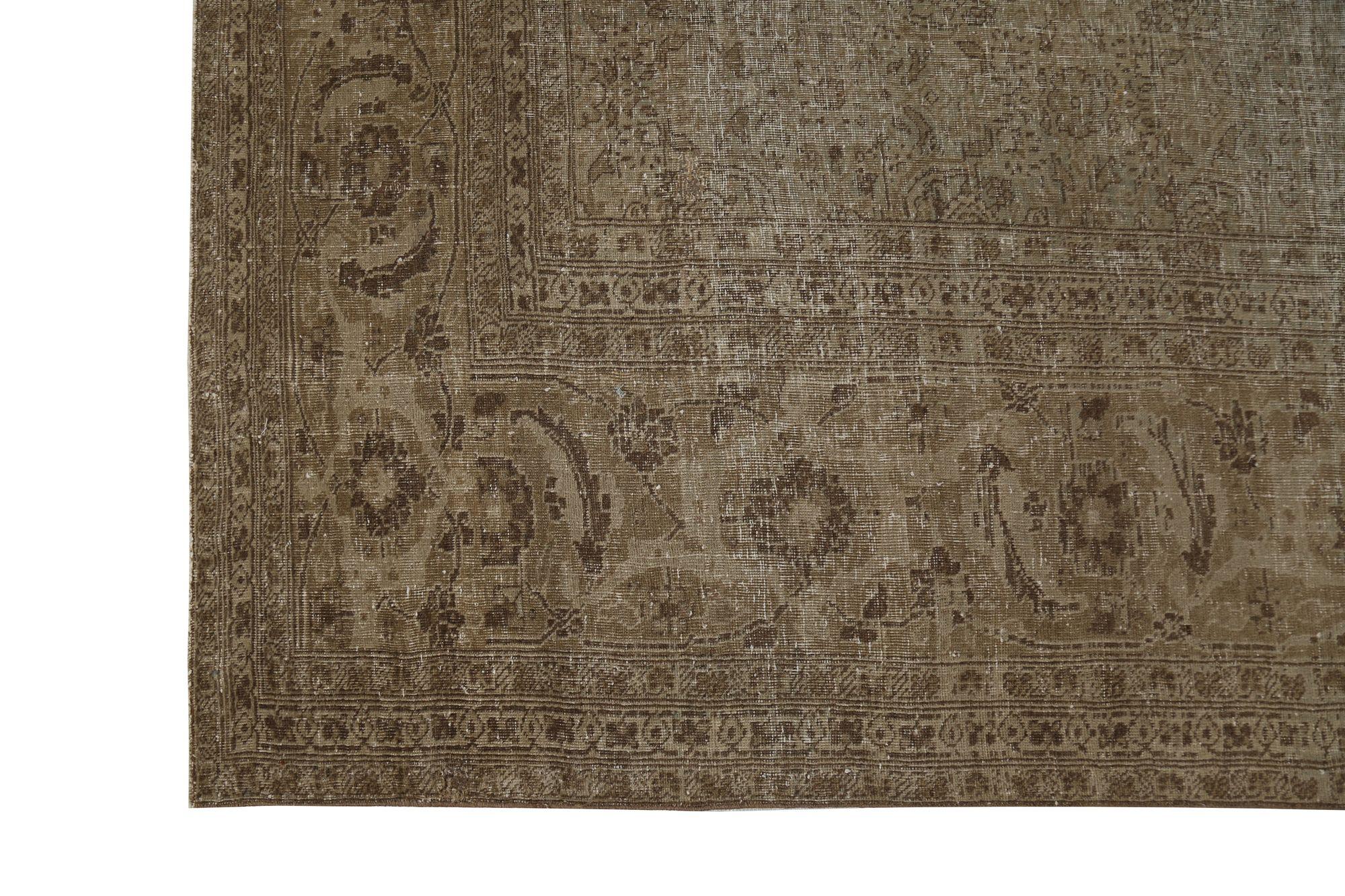 Discover the elegance of Persian Tabriz featuring Over Size Rug in Circa 1910. Designed with Wool and BrownIvoryTaupe, this exclusive design is perfect for enhancing your space.