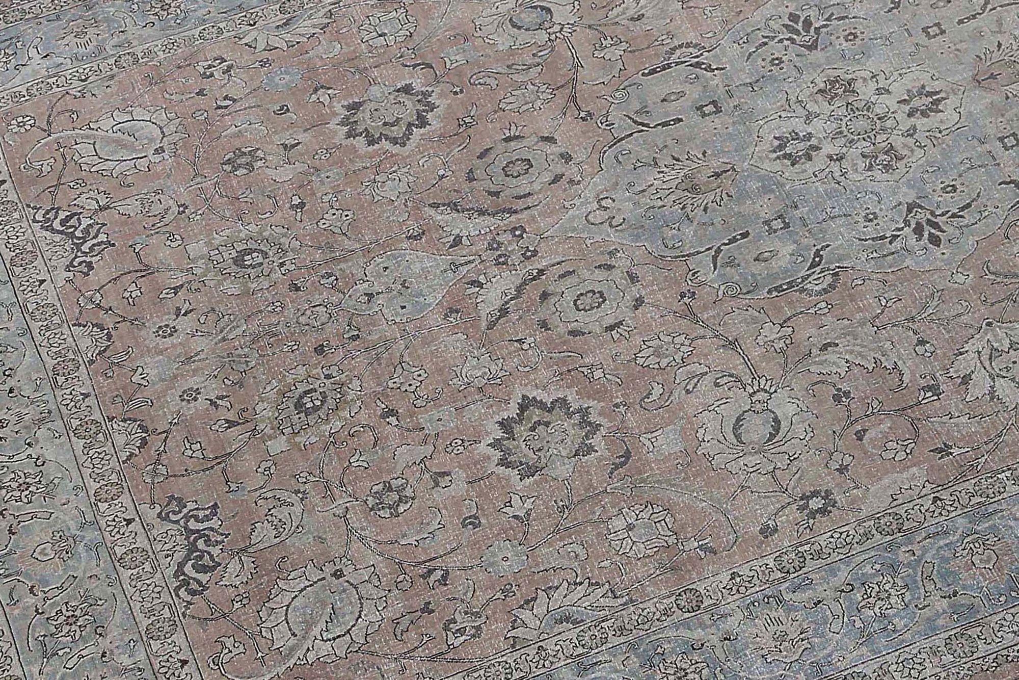 Persischer Täbris-Teppich in Übergröße - Wolle Rosa Design - 97233 (Irakisch) im Angebot