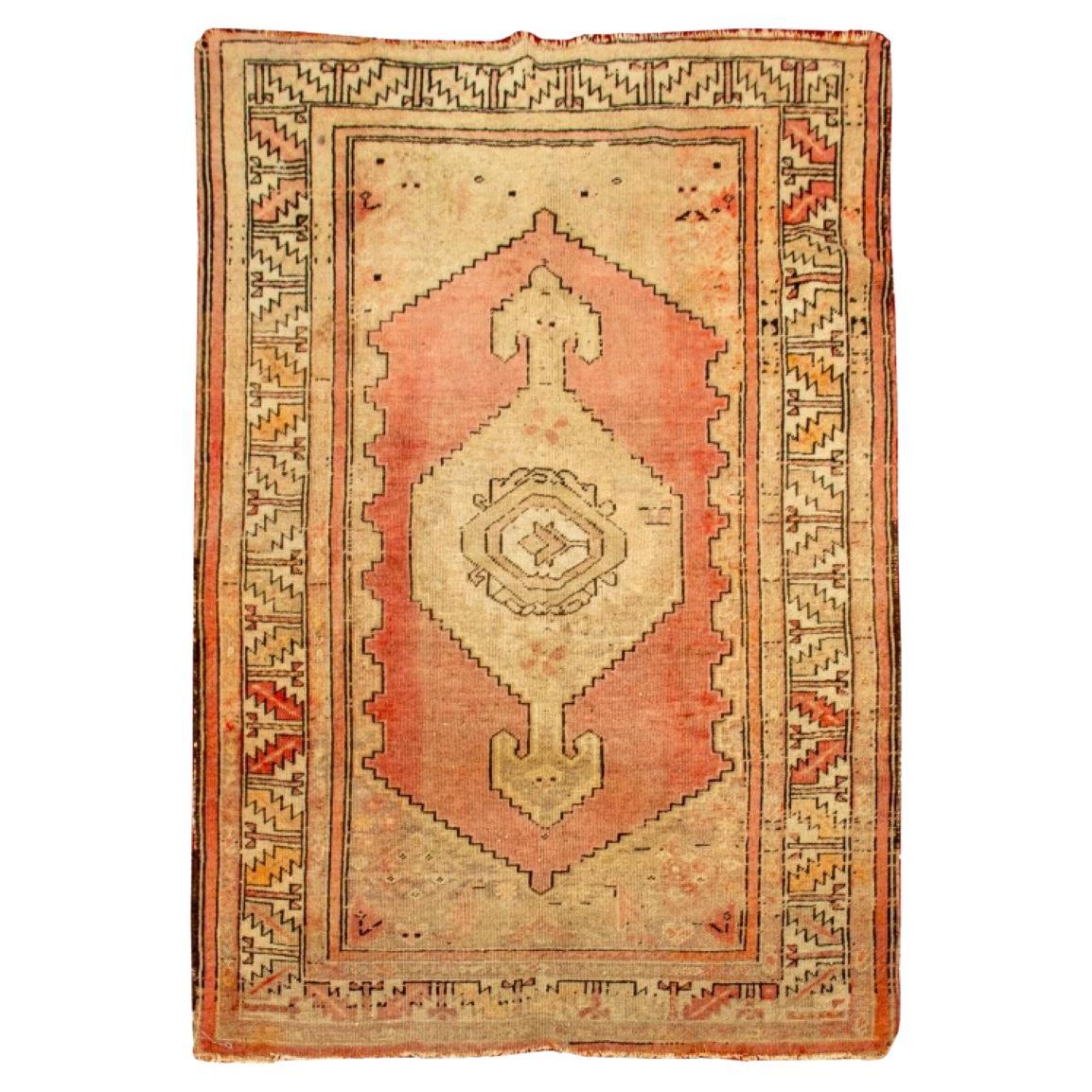 Persian Tabriz Rug, 5' x 3' For Sale