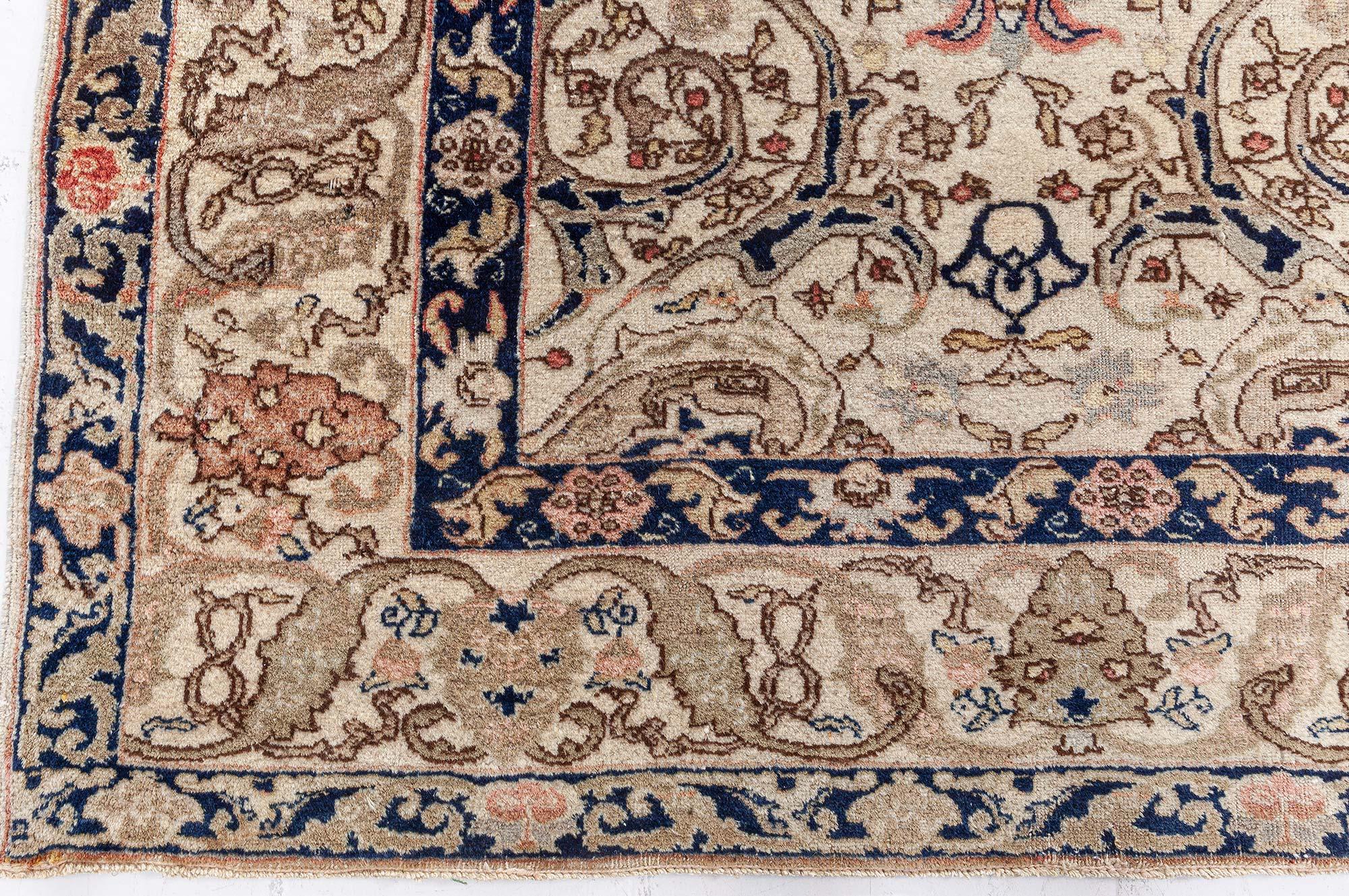 Alfombra persa Tabriz Doris Leslie Blau en Bueno estado para la venta en New York, NY